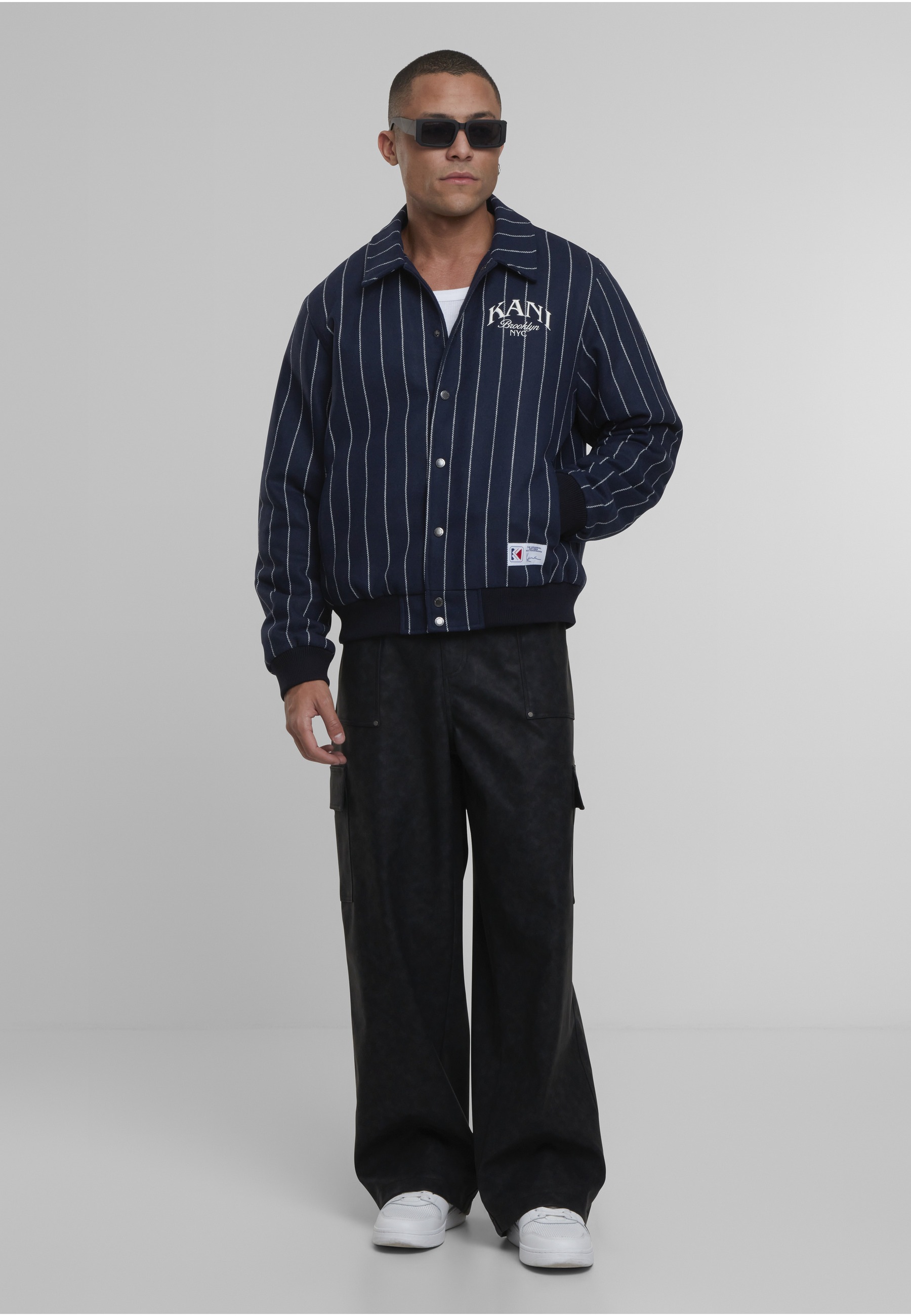 Karl Kani Winterjacke »Karl Kani Kani Pinstripes Wool Jacket« 1 Stk. tlg. ohne Kapuze