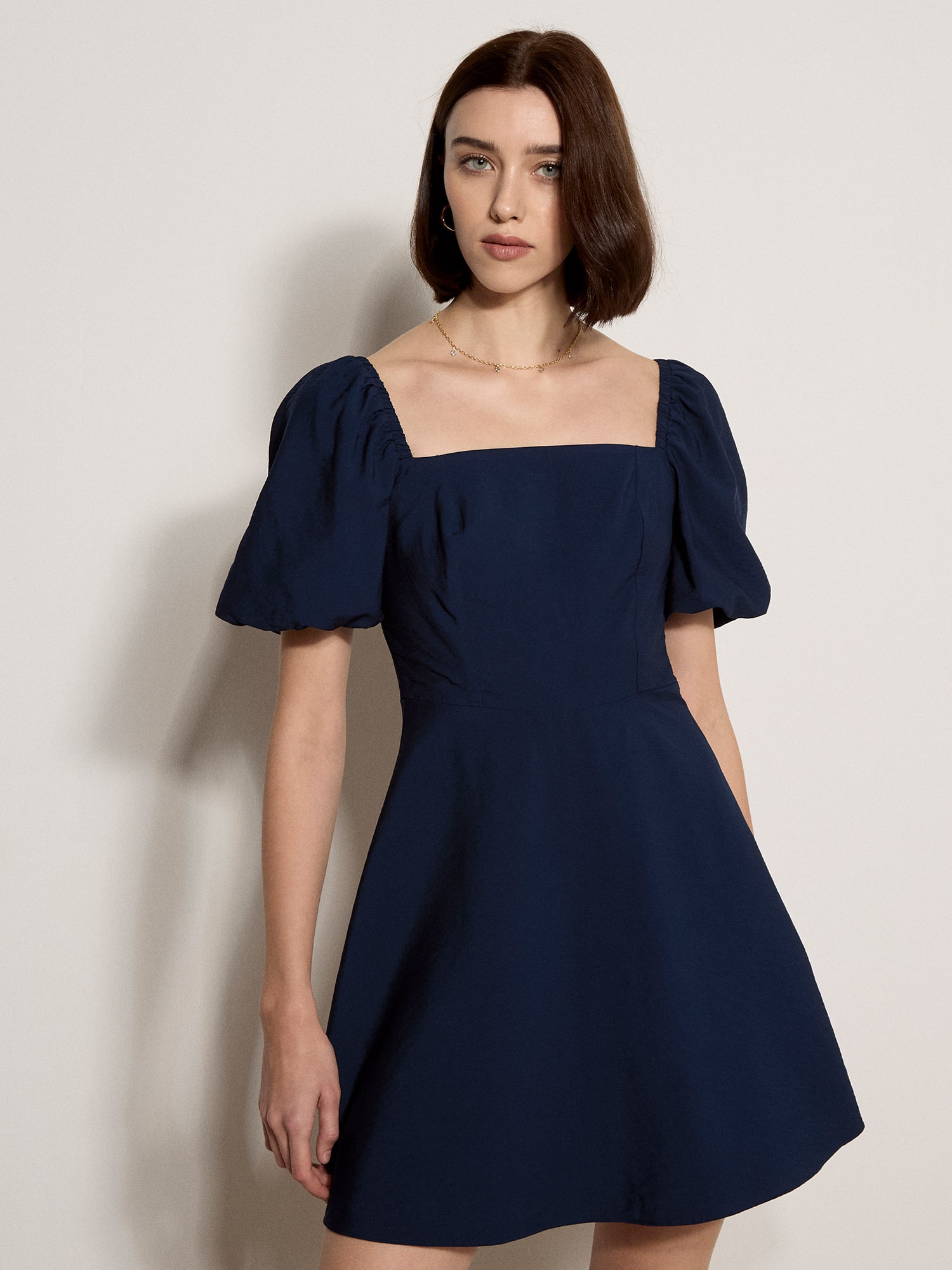 Apricot Minikleid "Fit-and-Flare-Minikleid" mit Smokdetails