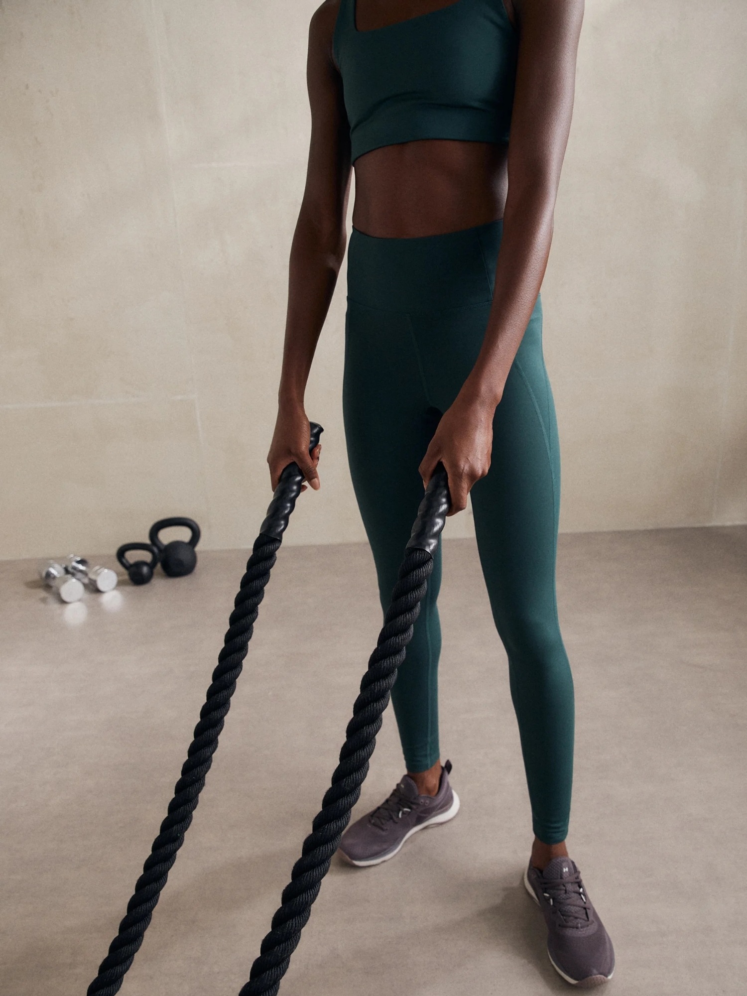 GIRLFRIEND COLLECTIVE Chinohose »Girlfriend Collective Trouser COMPressive«