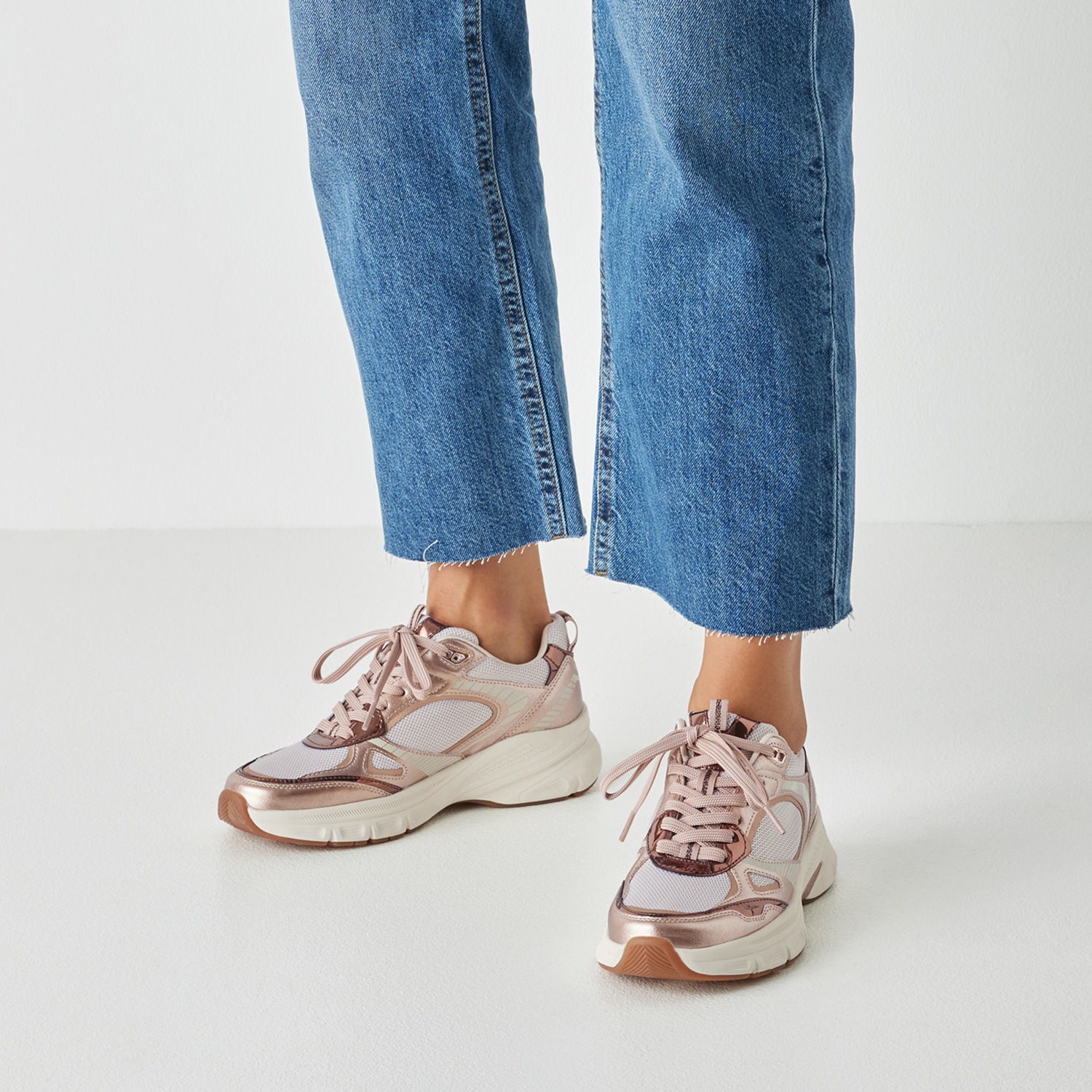 Tamaris Plateausneaker, Freizeitschuh, Halbschuh, Schnürschuh mit Besätzen günstig online kaufen