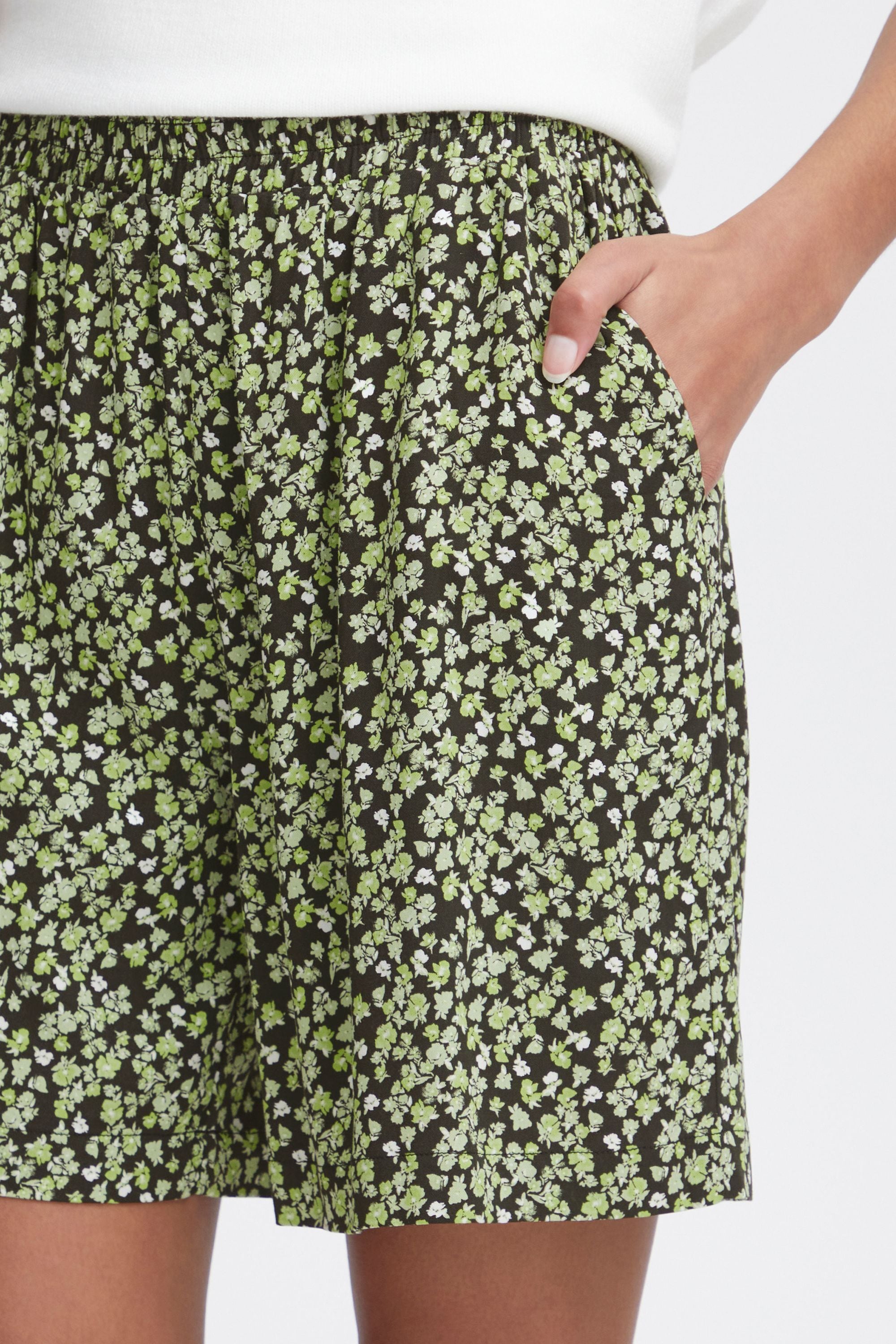 Ichi Shorts »Shorts IHAya«