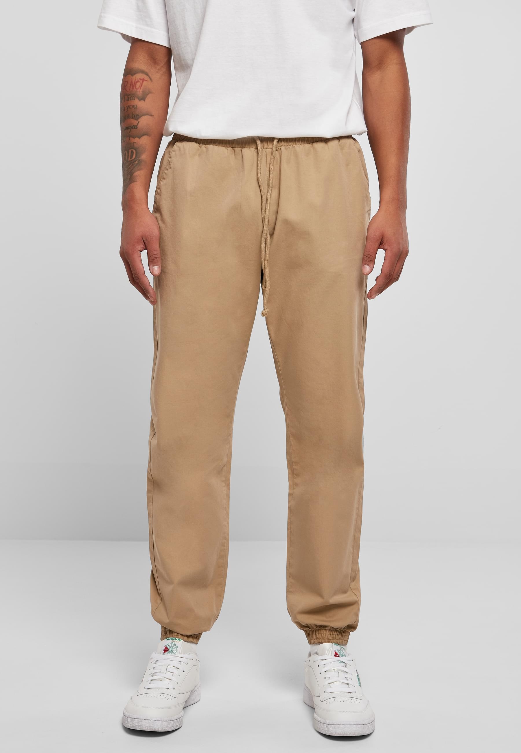 URBAN CLASSICS Jogginghose »Urban Classics Herren Basic Jogg Pants«, (1 tlg.)