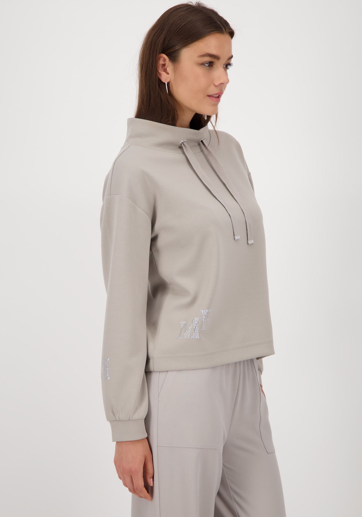 Monari Sweatshirt "Sweatshirt Schmuckdetail", Stehkragen mit Bindeband, Log günstig online kaufen