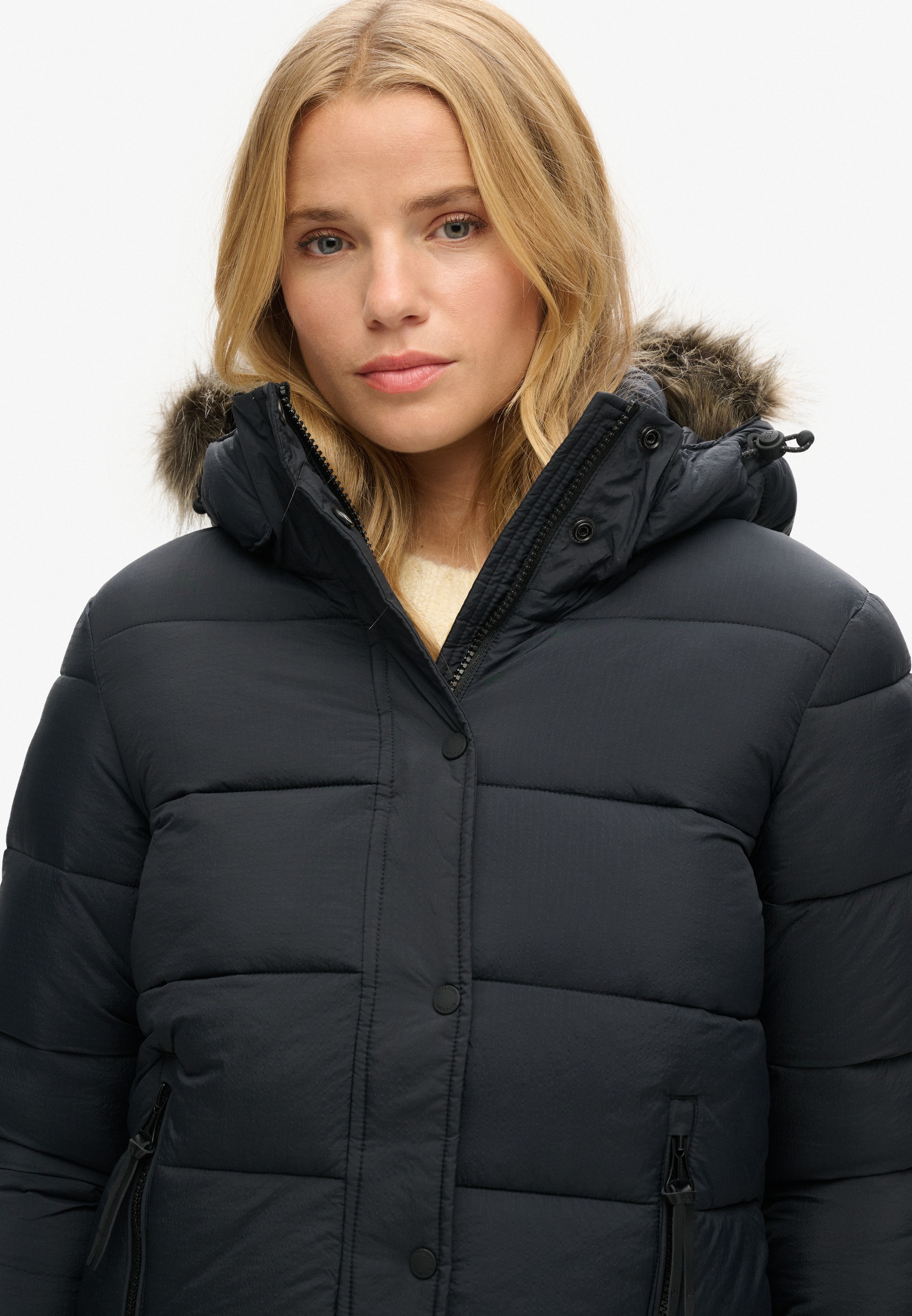 Superdry Steppjacke »FAUX FUR SHORT HOOD PUFFER«, mit Kapuze