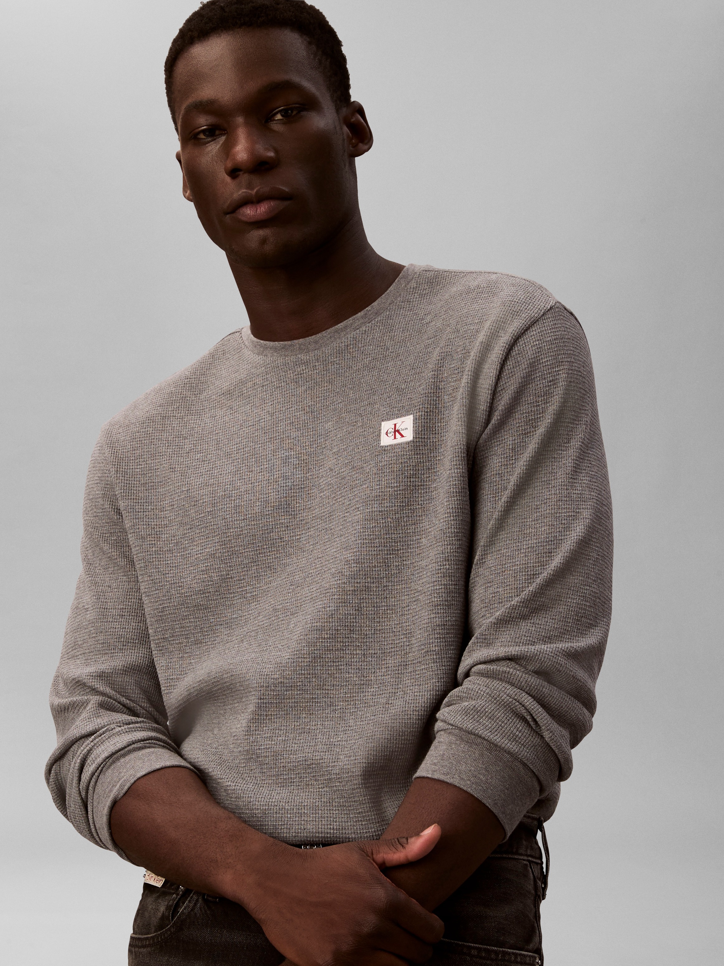 Calvin Klein Jeans Langarmshirt "LS WAFFLE BADGE CREWNK TEE" Mit Rundhalsau günstig online kaufen