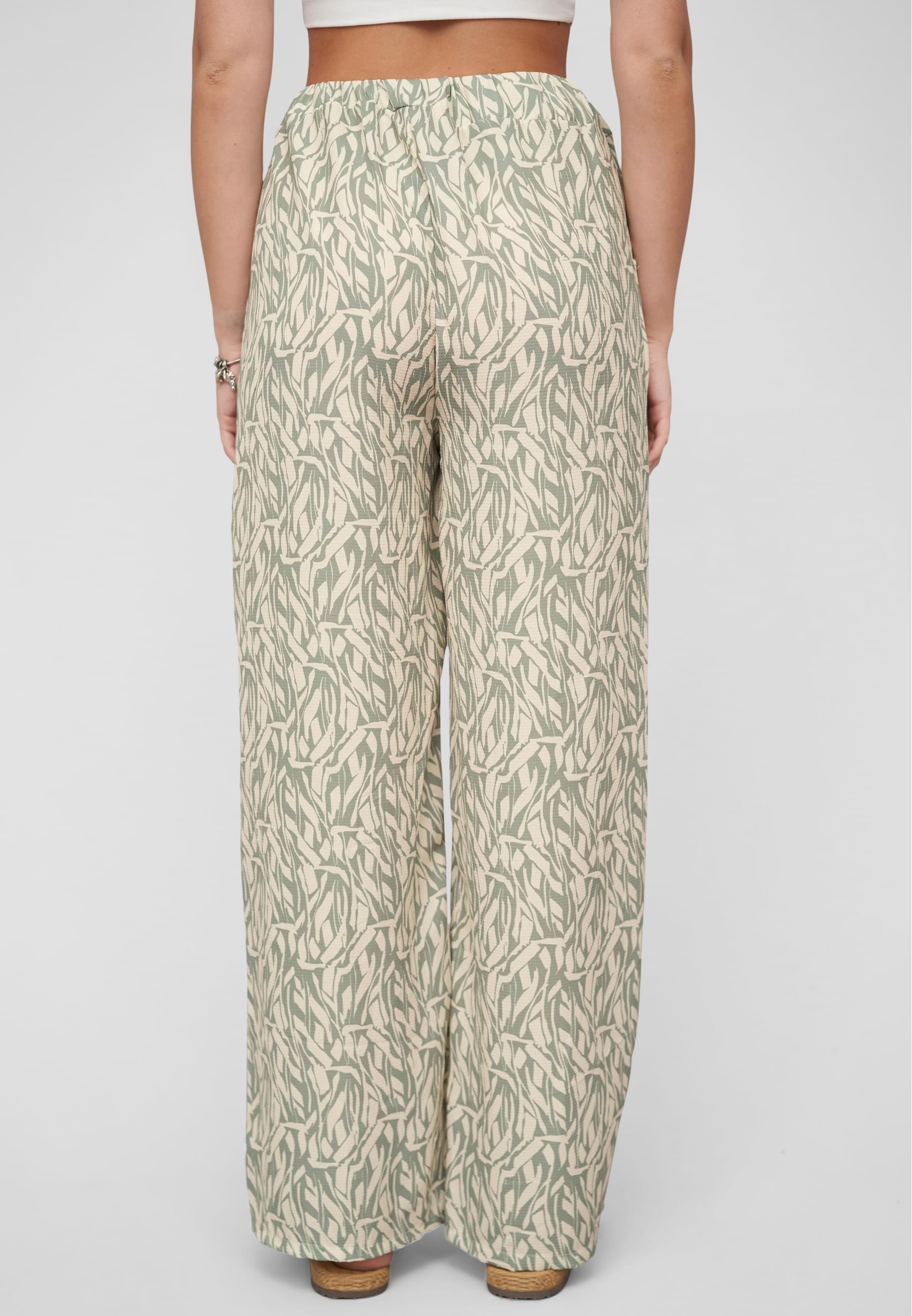 CLOUD 5IVE Stoffhose »CLOUD 5IVE Summer Pants with aop leaf print«