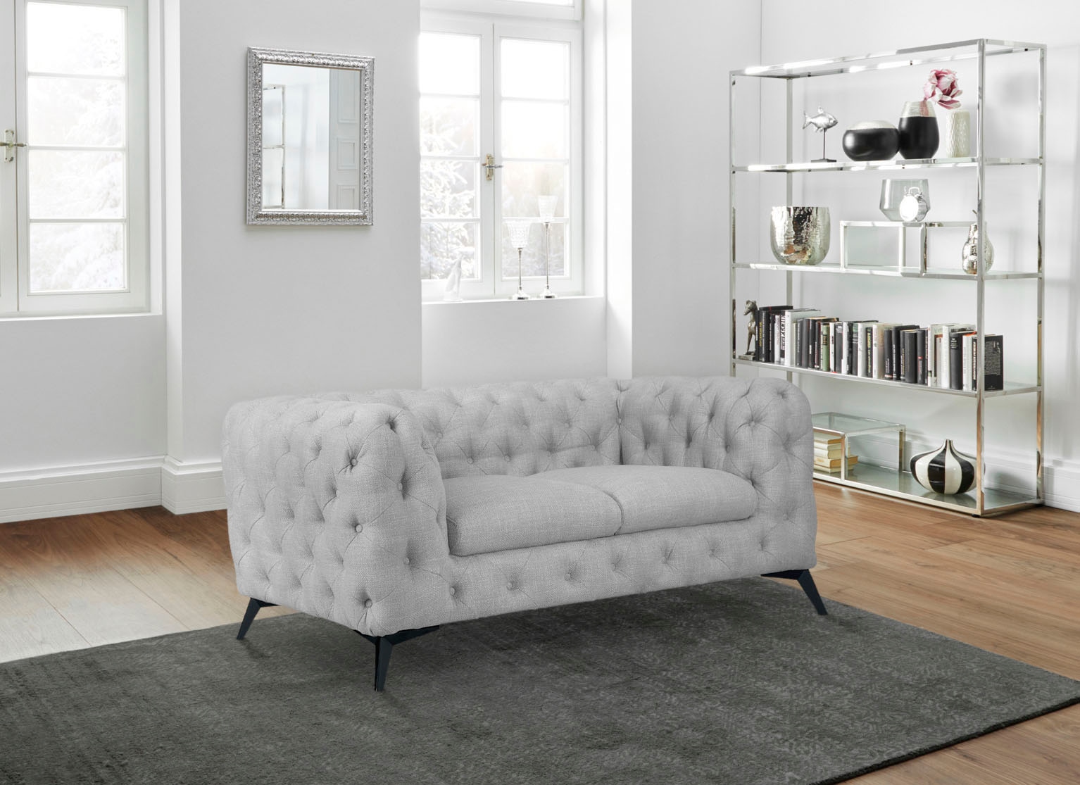 Leonique Chesterfield-Sofa »Glynis«, aufwändige Knopfheftung, moderne Chesterfield Optik, Fußfarbe wählbar