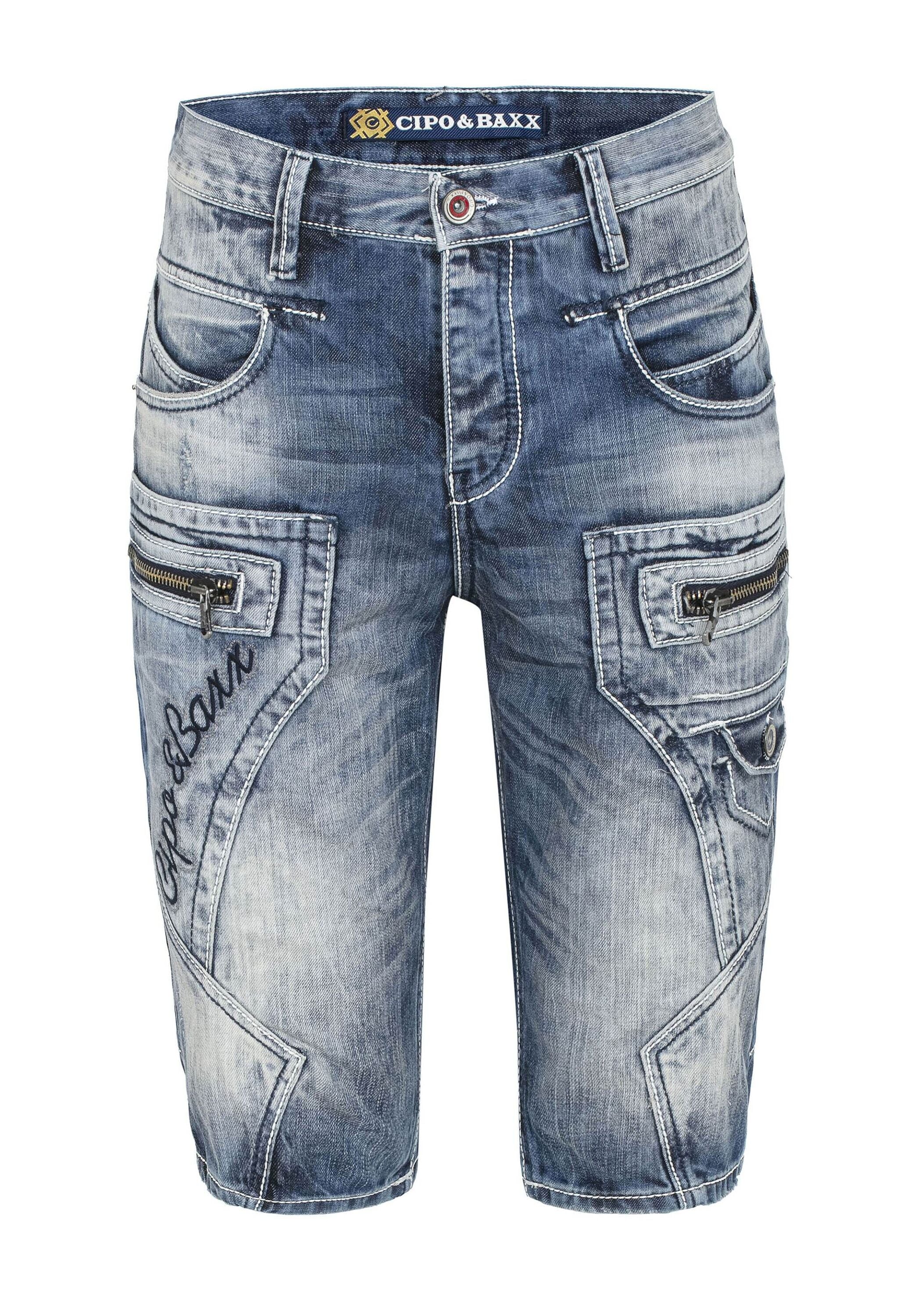 Cipo & Baxx Jeansbermudas "Cipo & Baxx Bermuda & Short" mit Applikationen und Ziernähten, CK101
