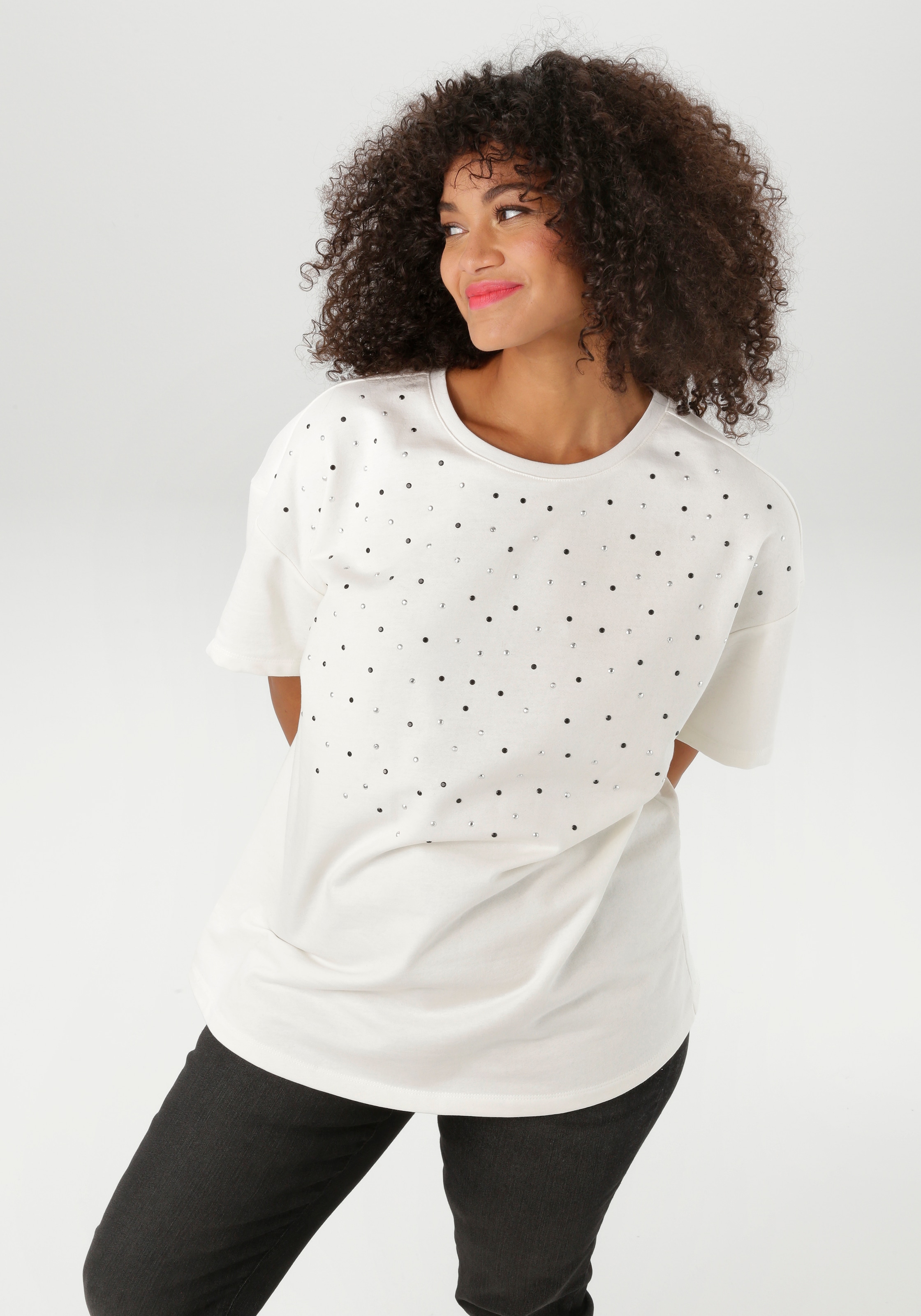 Aniston PLUS Kurzarmshirt, mit Nieten Applikation verziert - NEUE KOLLEKTIO günstig online kaufen