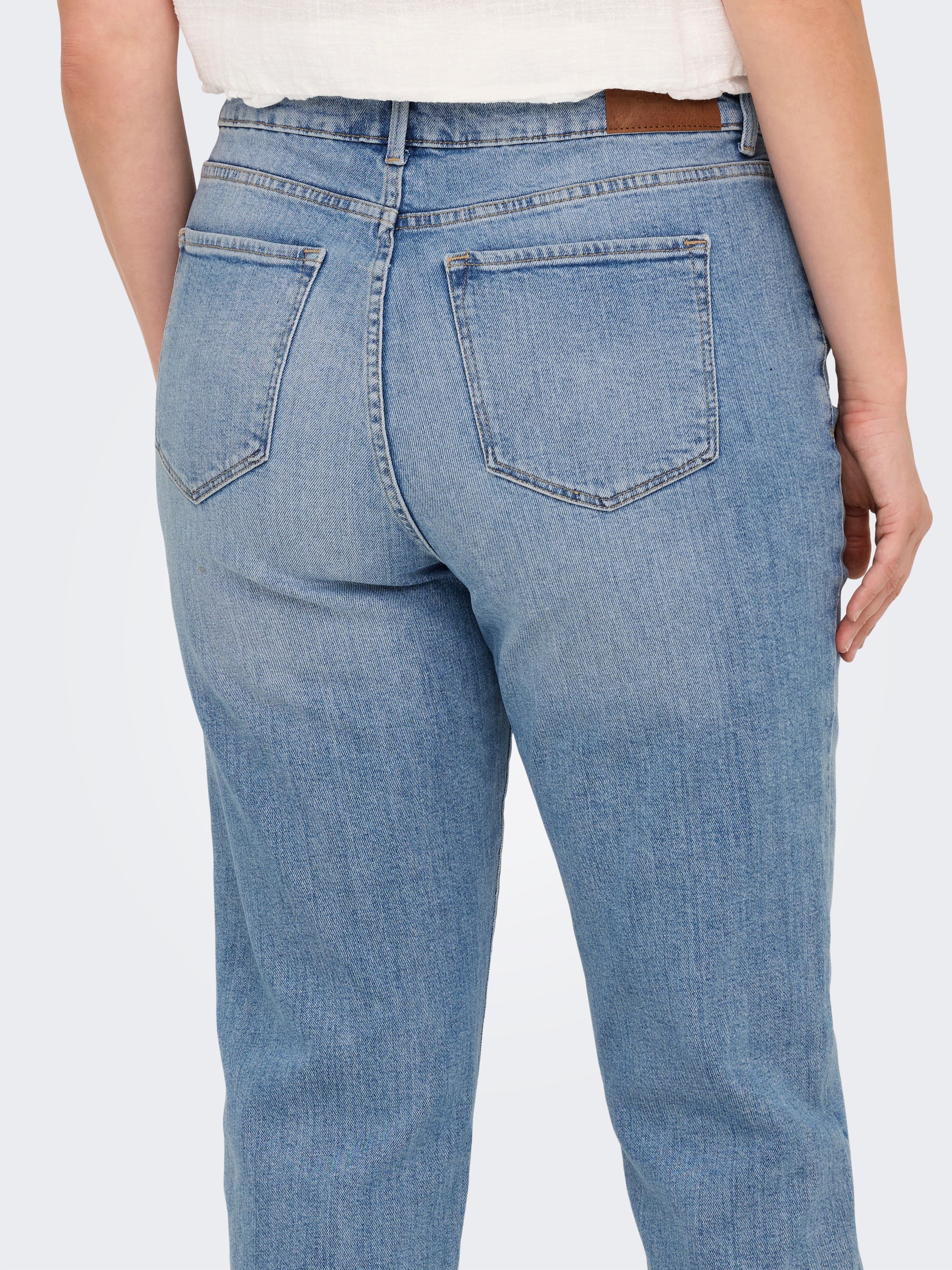 High-waist-Jeans ONLY CARMAKOMA "CAREMILY STRETCH HW STR ANK DNM CRO1 NOOS", Damen, Gr. 44, Länge 32, blau (light blau denim), Denim/Jeans, Obermaterial: 99% Baumwolle, 1% Elasthan, unifarben, Jeans High-Waist-Jeans 2
