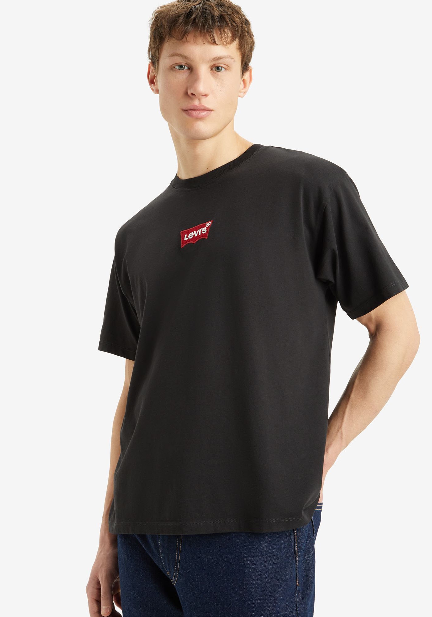 Levis T-Shirt "SEVINTAGE", mit Logo-Aufnäher auf der Brust günstig online kaufen