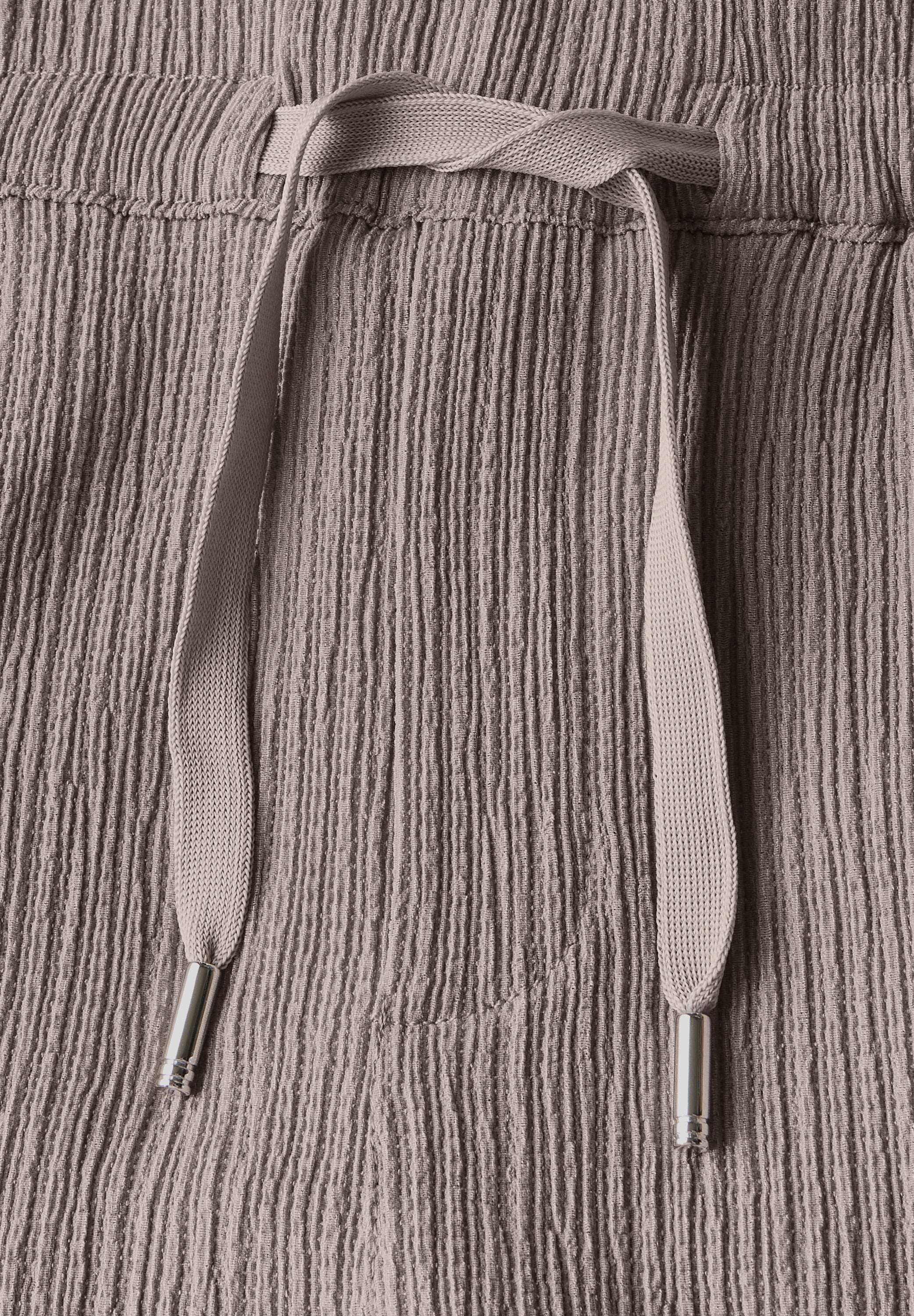 STREET ONE Stoffhose, mit Struktur