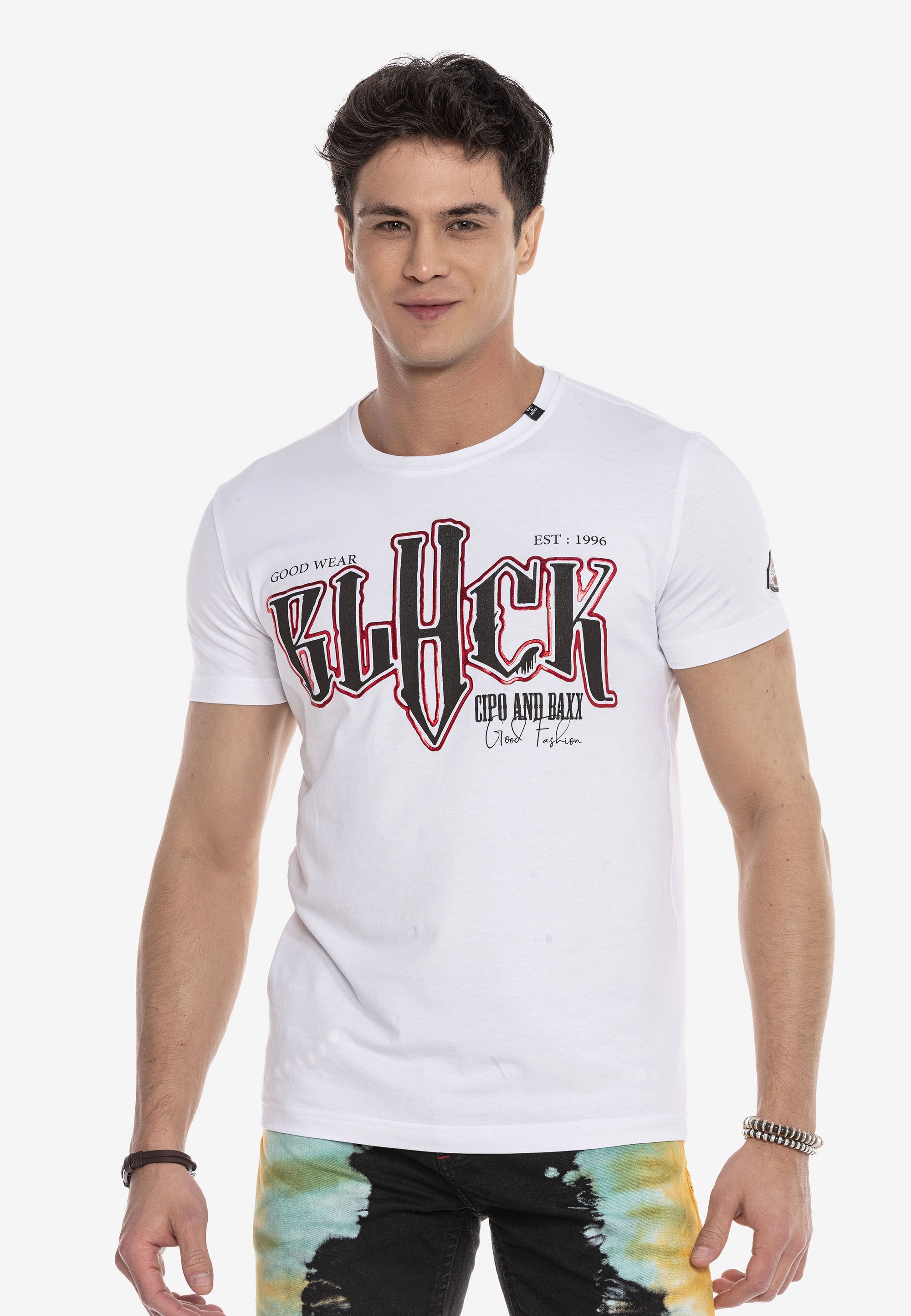 Cipo & Baxx T-Shirt »T-Shirt« mit großem Frontprint ein Highlight