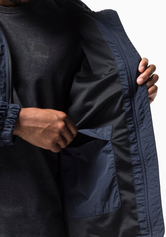 Jack Wolfskin Outdoorjacke »LIGHTSOME WANDER JKT M«, mit Kapuze