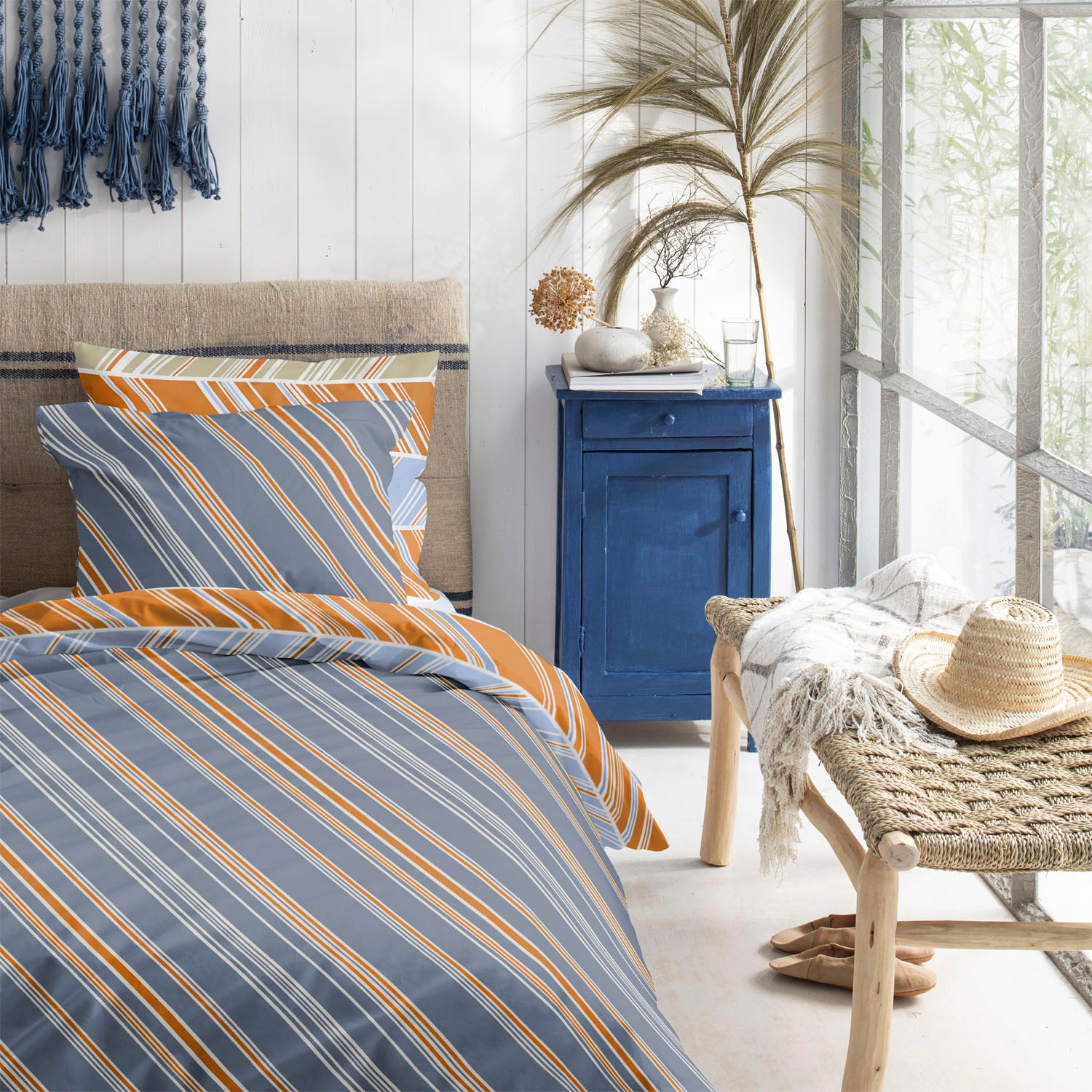 Thumbnail - Cinderella "Kites" mit Streifen