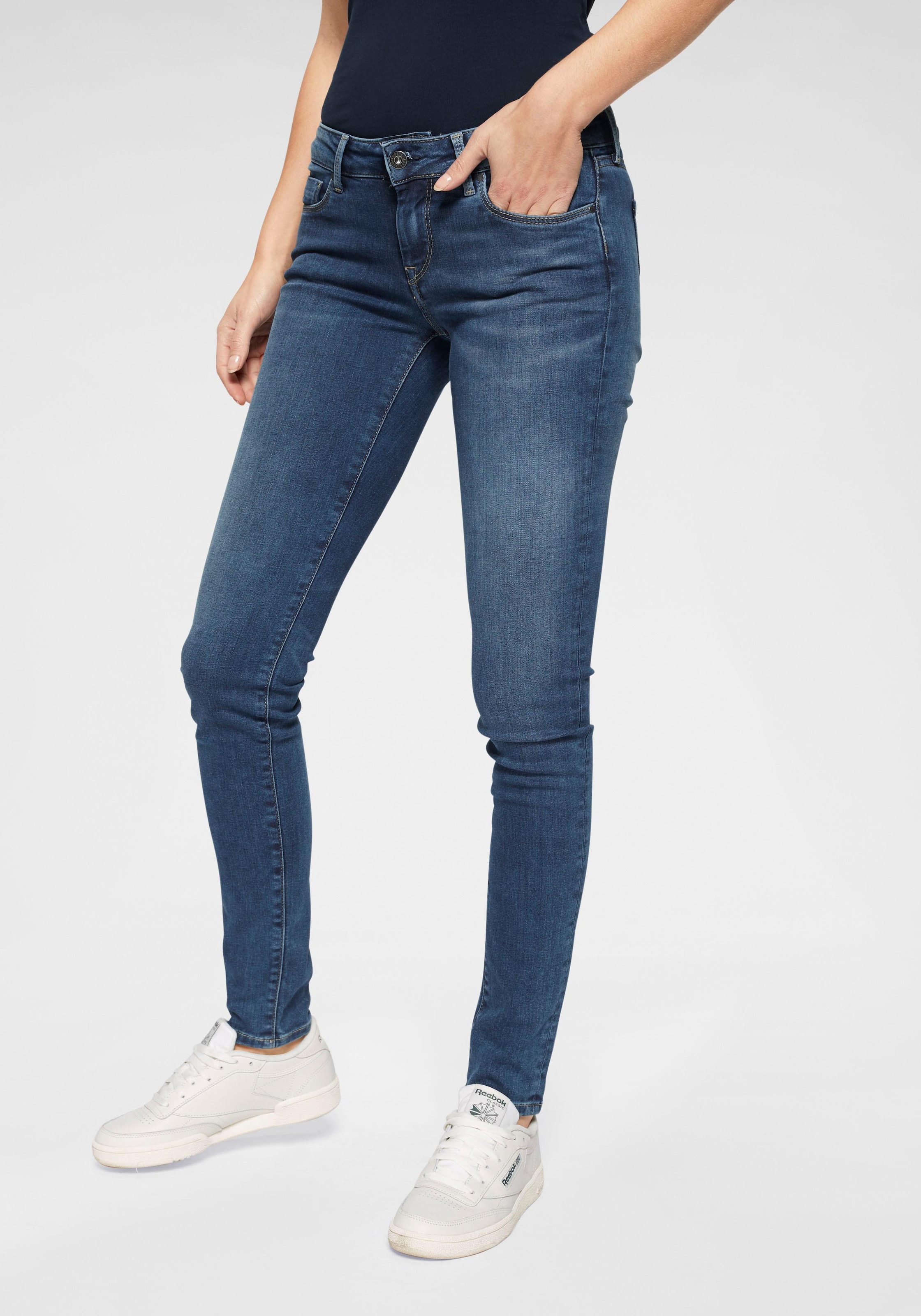 bestellen »SOHO«, Stretch-Anteil | BAUR im und Bund Skinny-fit-Jeans 1-Knopf 5-Pocket-Stil Pepe mit Jeans