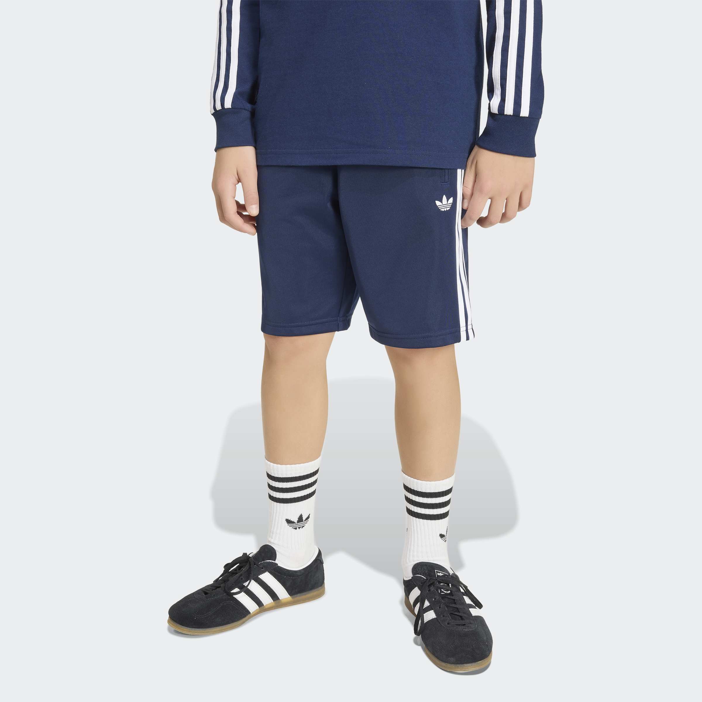 adidas Originals Shorts "FIREBIRD" für Kinder, normal-weit geschnitten, als Bermudas, aus Polyester