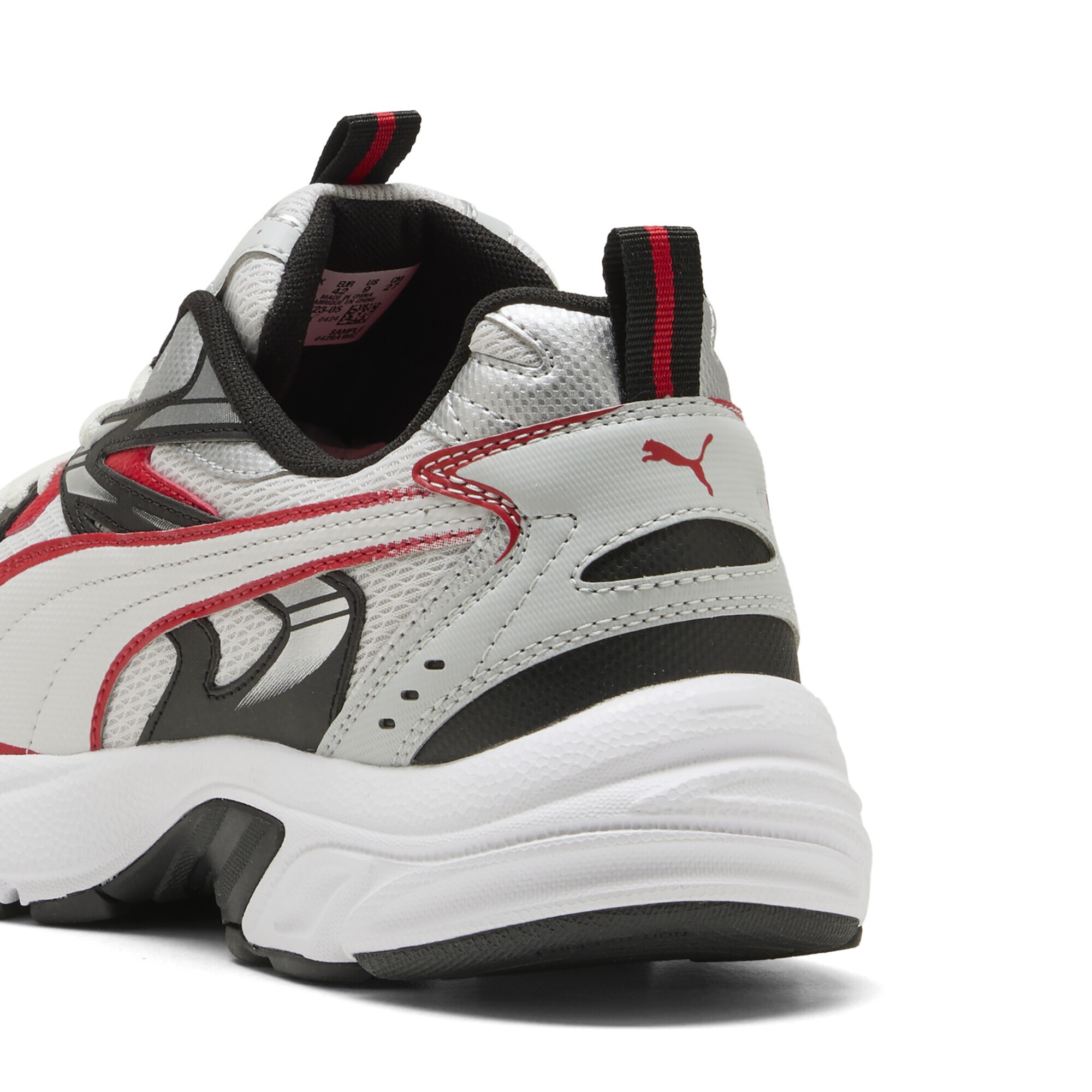 PUMA Sneaker »Milenio Tech Sneakers Erwachsene«