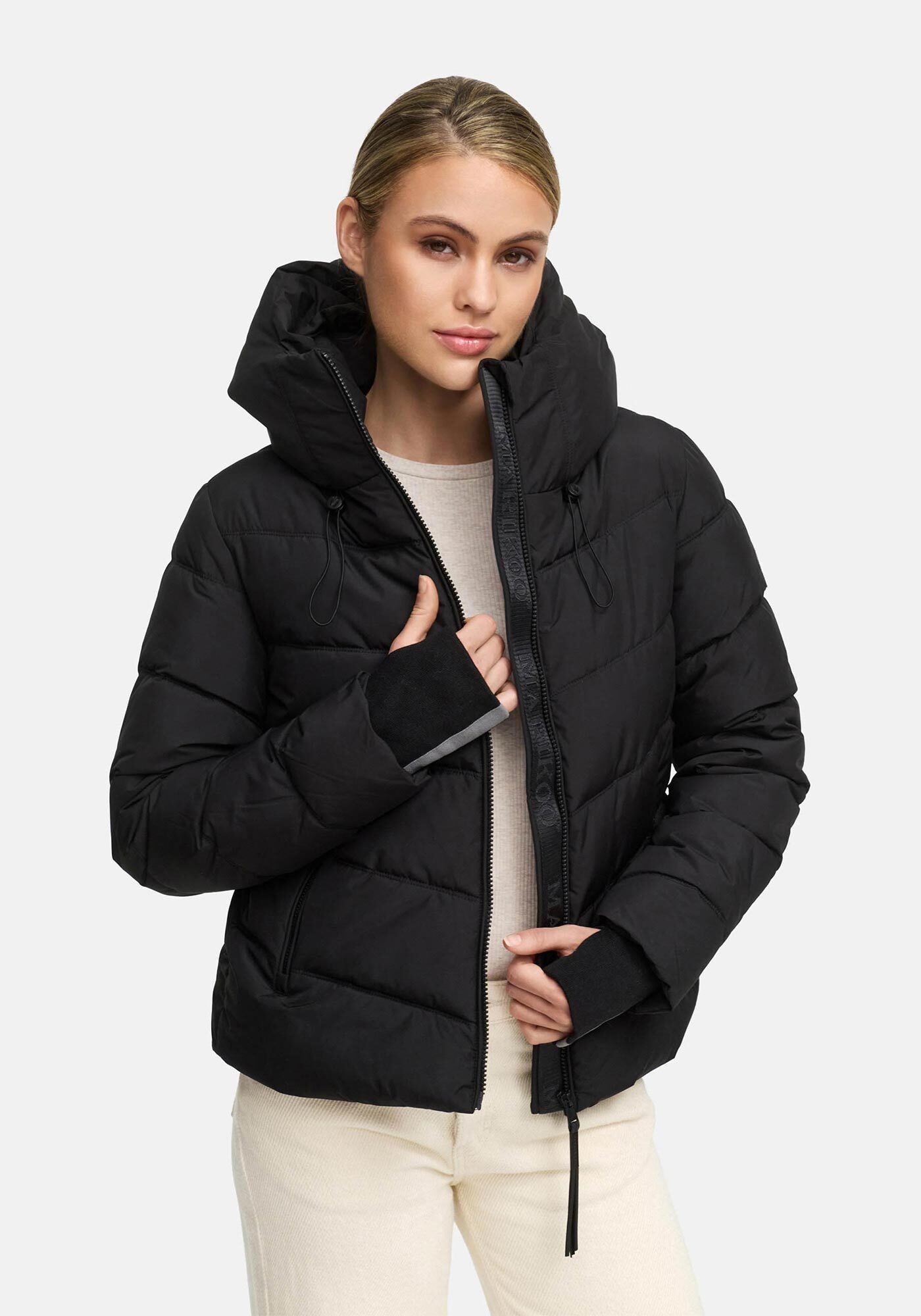 Marikoo Winterjacke »Yukanii«, Ärmelbündchen mit Daumenloch