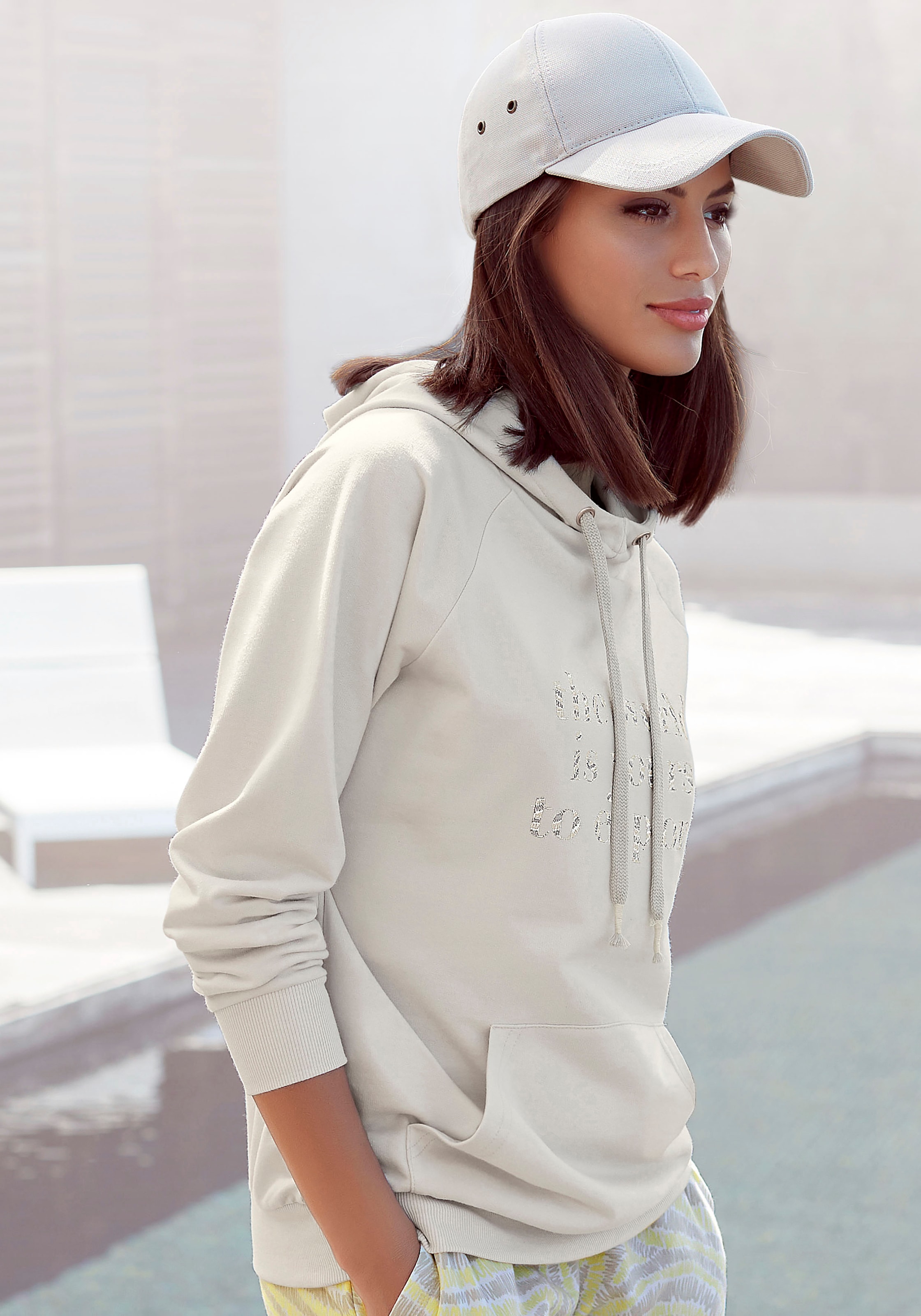 LASCANA Hoodie su Statement Druck Loungeanzug