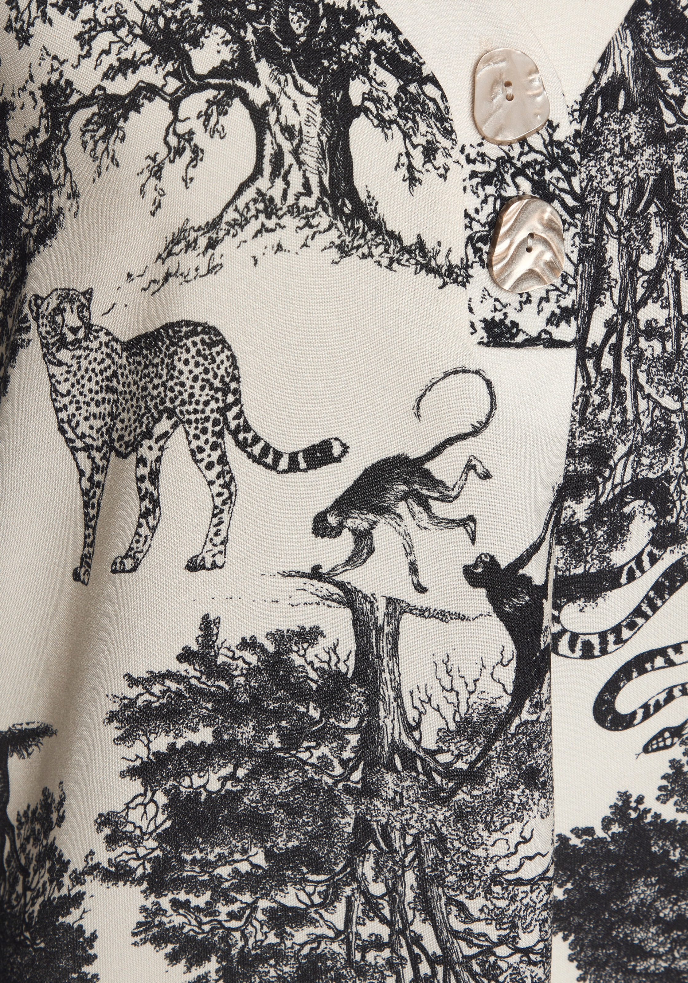 LASCANA Schlupfbluse mit Alloverdruck und Knöpfen, Kurzarmbluse, sommerlich