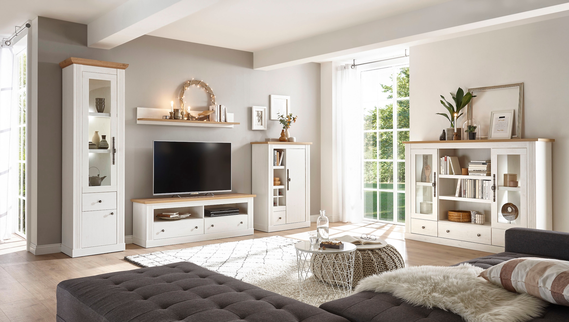 Home affaire Highboard »Westminster BESTSELLER!«, (Höhe ca. 122cm), im angesagten Landhaus-Look