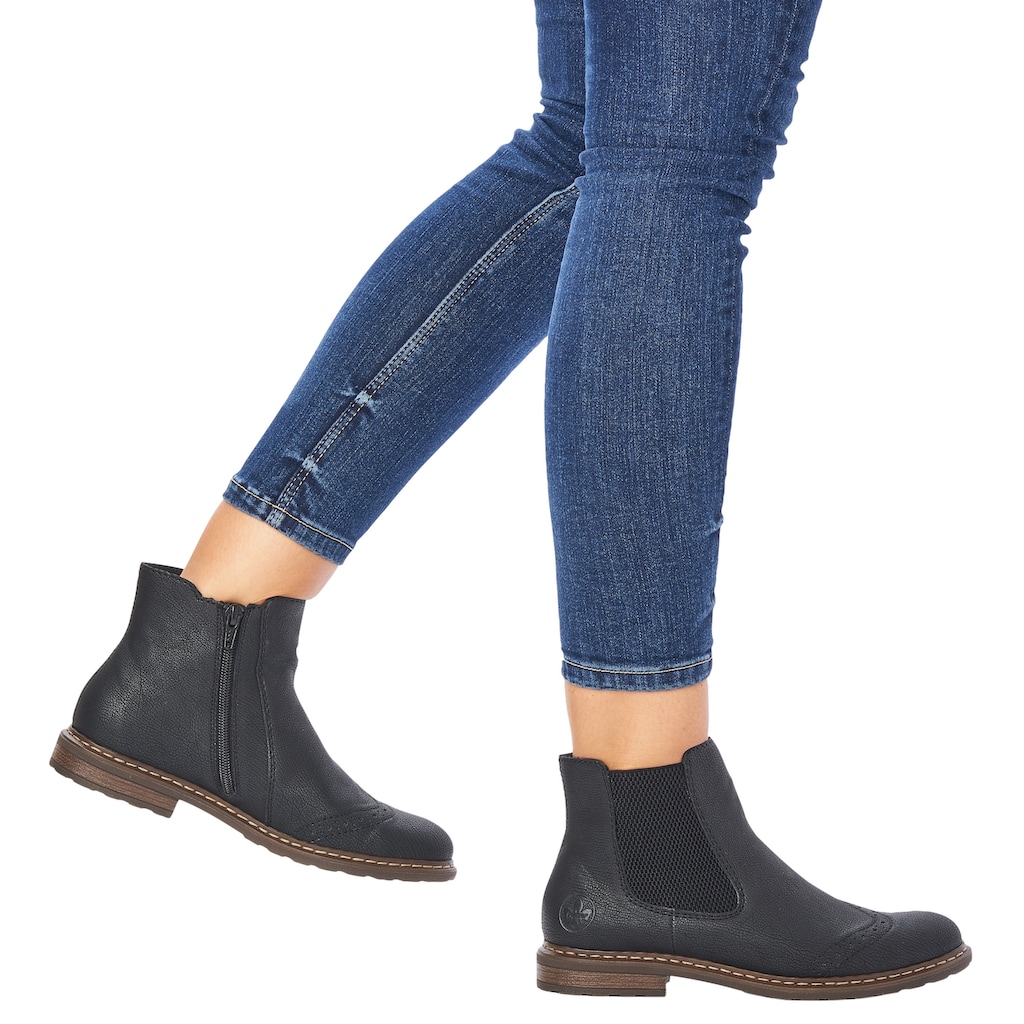 Rieker Chelseaboots, mit seitlichem Stretch, schmale Form