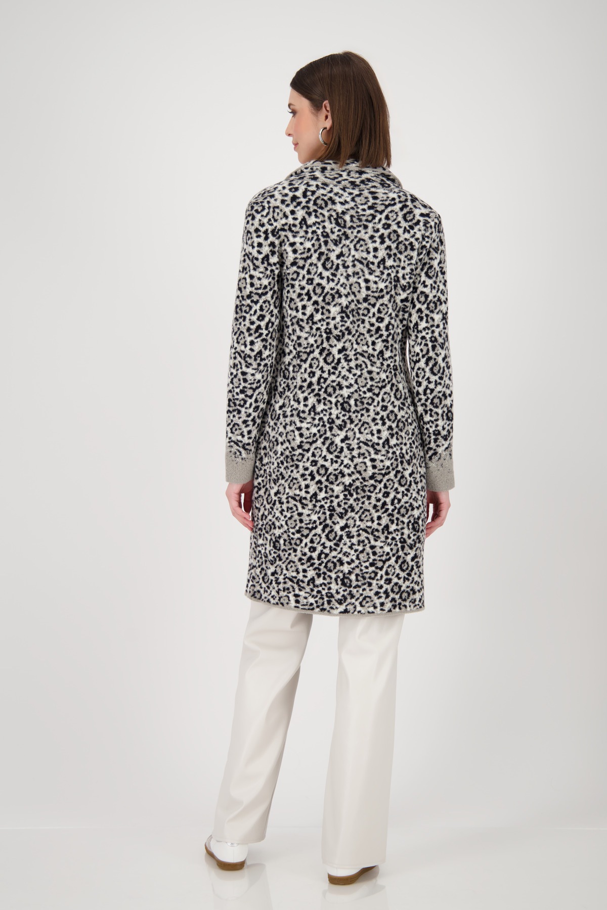 Monari Longstrickjacke "Jacke Strickmantel Leo", Mit V-Ausschnitt günstig online kaufen