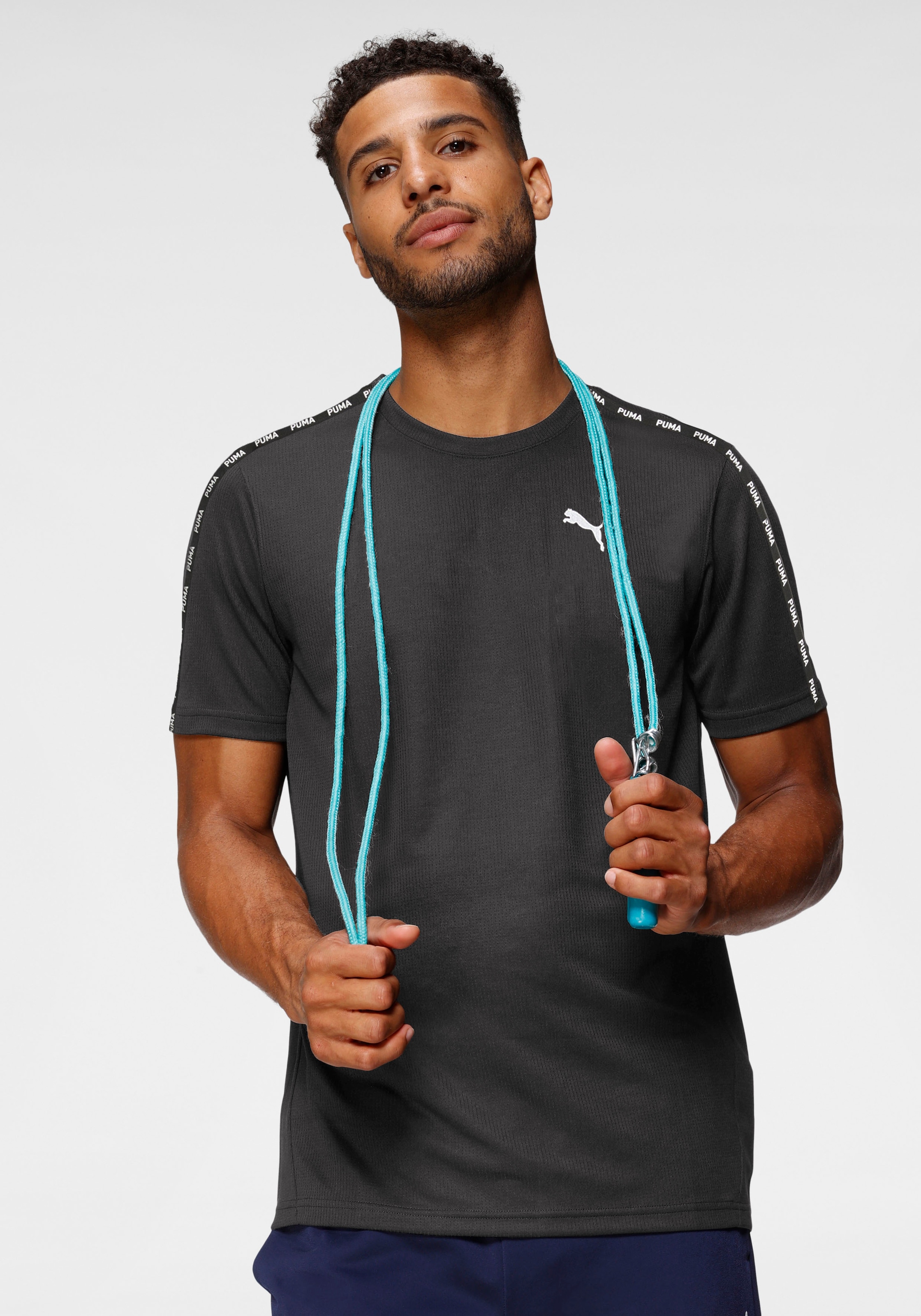 PUMA Trainingsshirt "ESSENTIALS TAPED TEE" regular fit, mit DryCELL-Technol günstig online kaufen