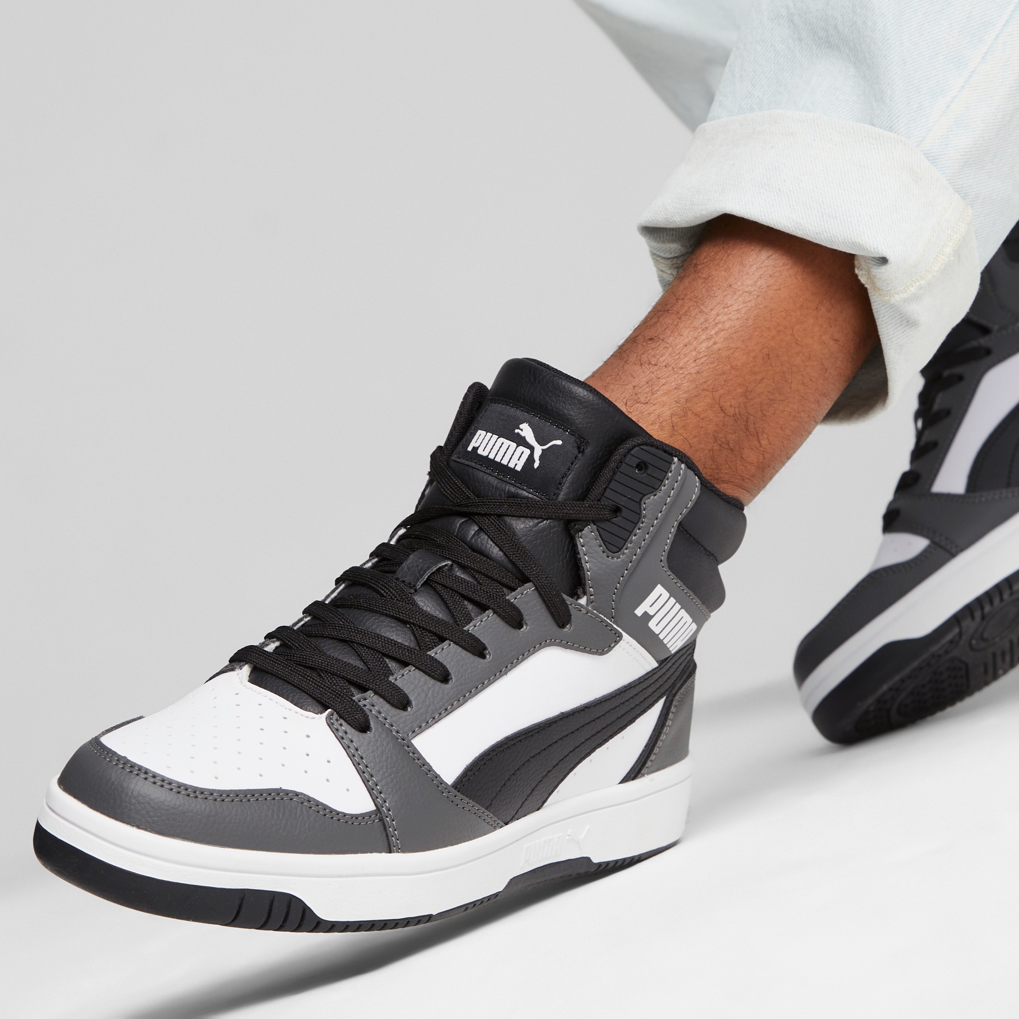 PUMA Sneaker »REBOUND V6«