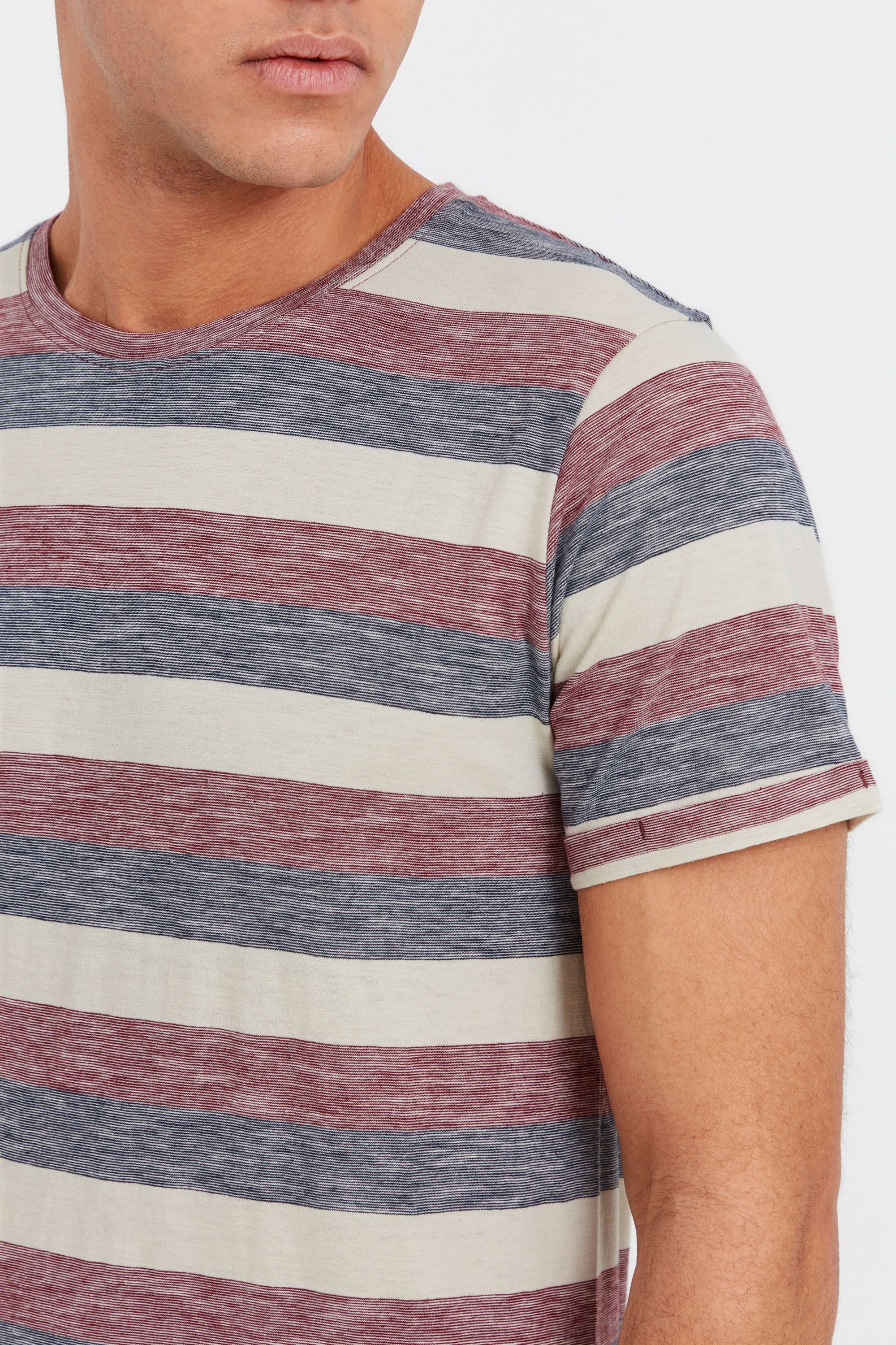 !Solid Rundhalsshirt »Rundhalsshirt SDThicco«