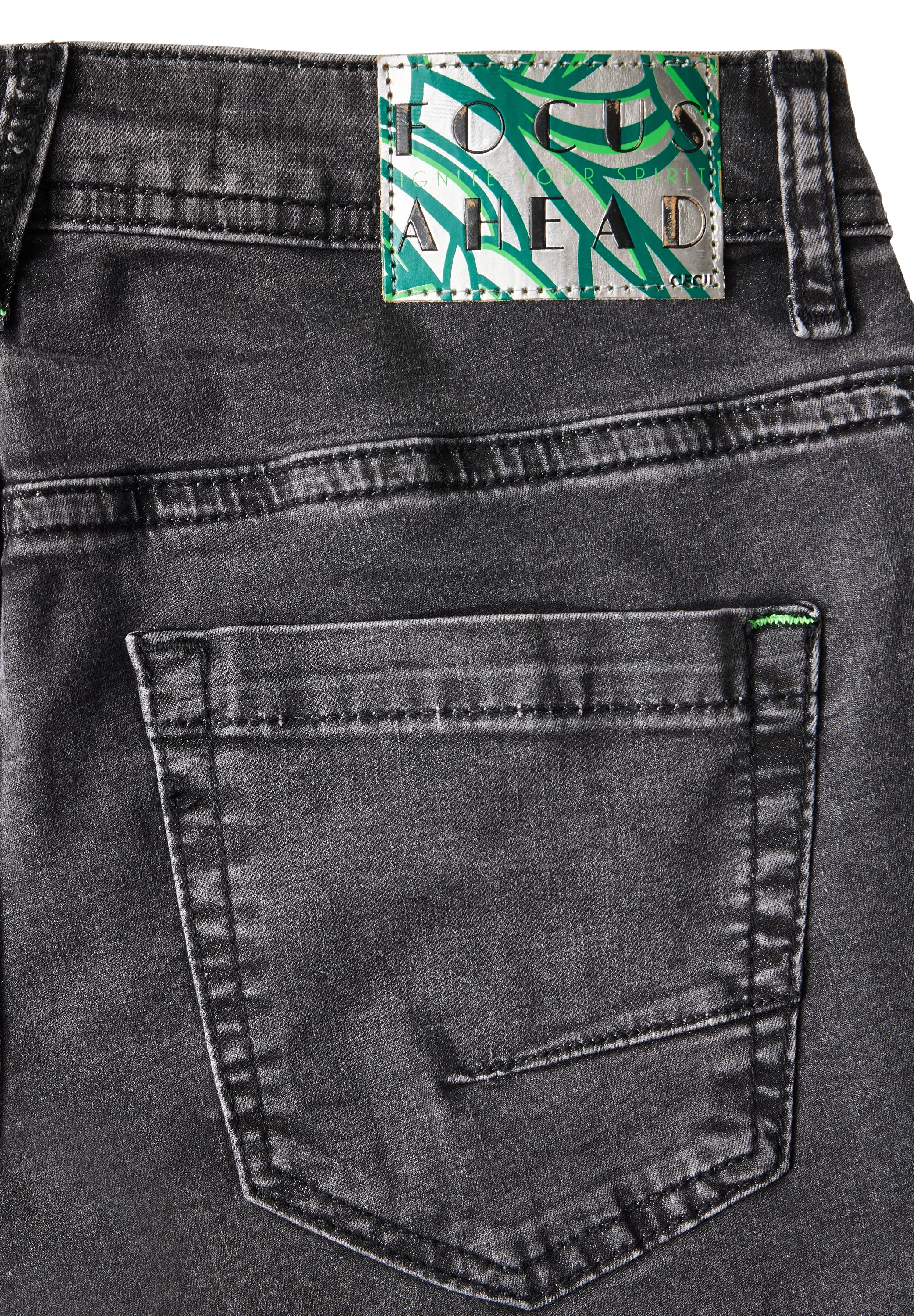 Cecil Regular-fit-Jeans »Style Scarlett«, in schöner Basic-Waschung
