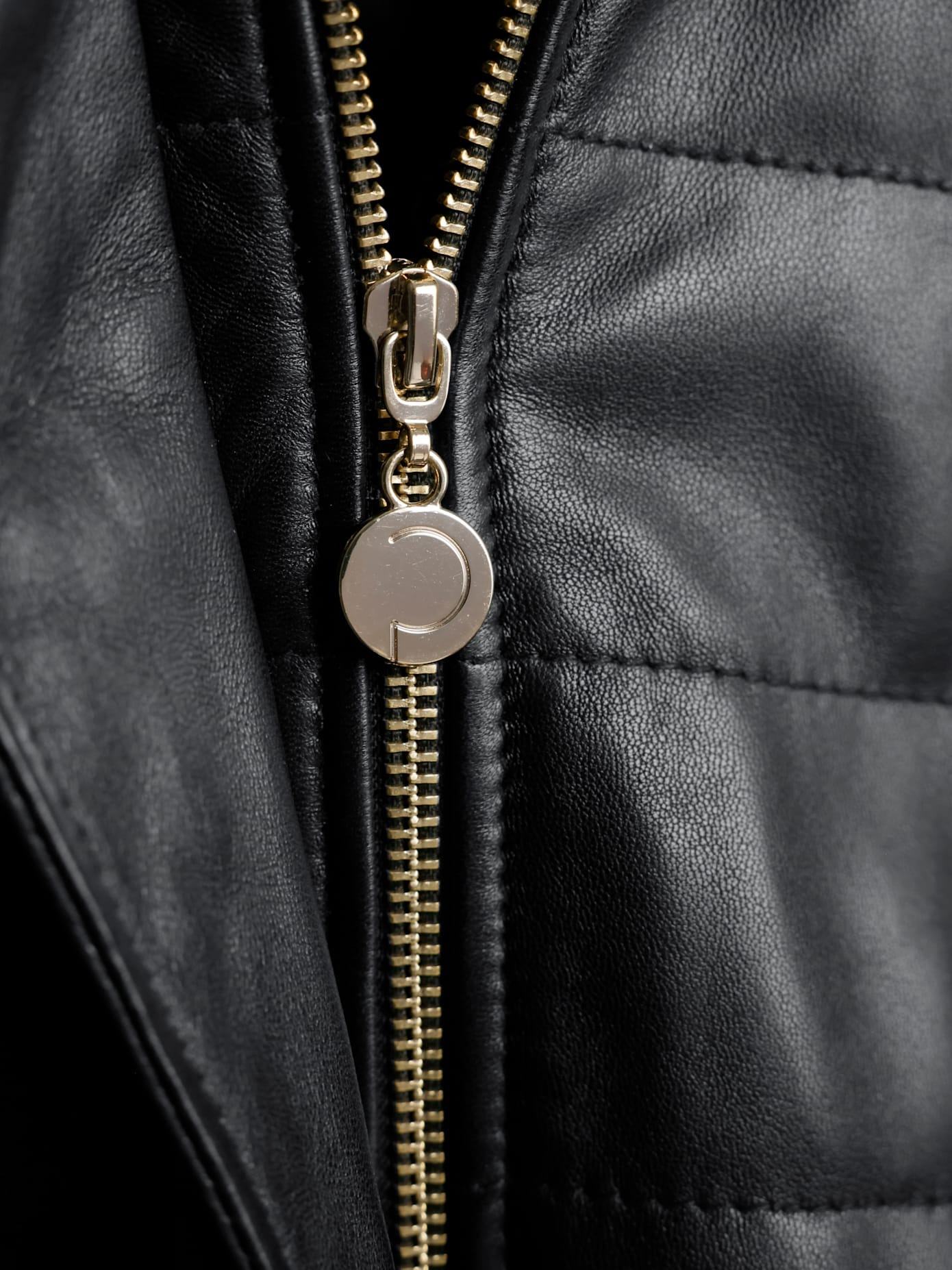 Mainpol Lederjacke mit Kapuze