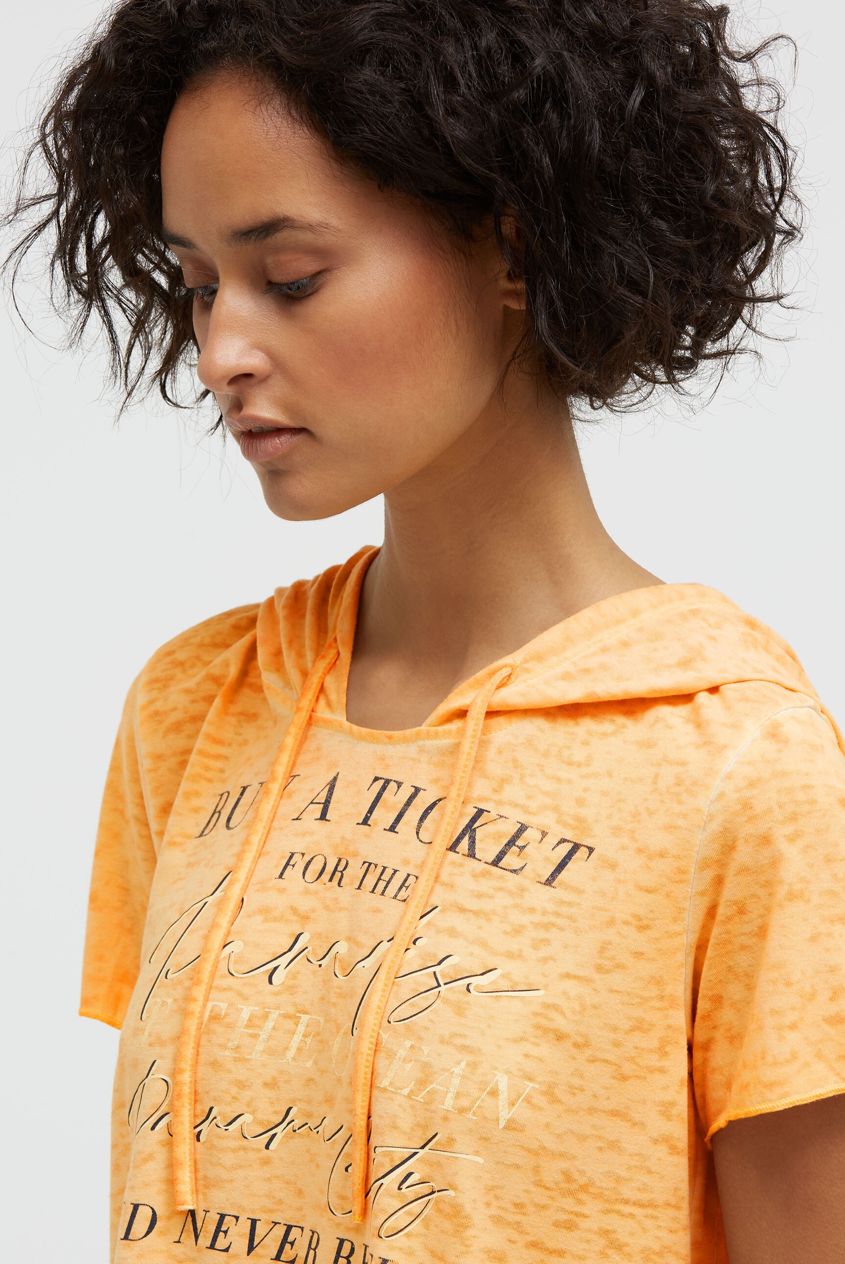 SOCCX Kapuzenshirt mit Ausbrenner-Effekten