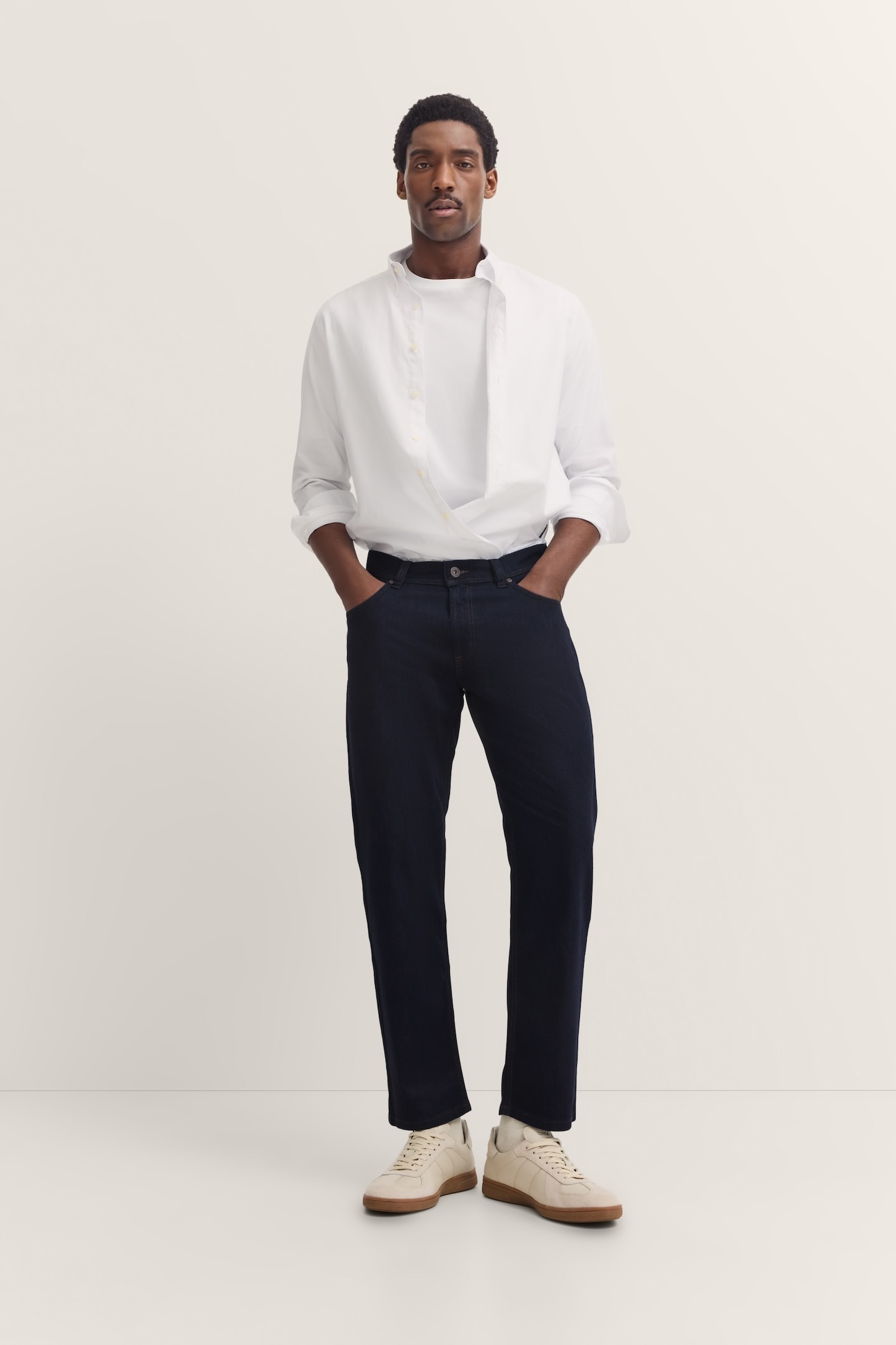 bugatti 5-Pocket-Jeans »Regular Fit«, aus Authentic Denim mit Stretch-Komfort