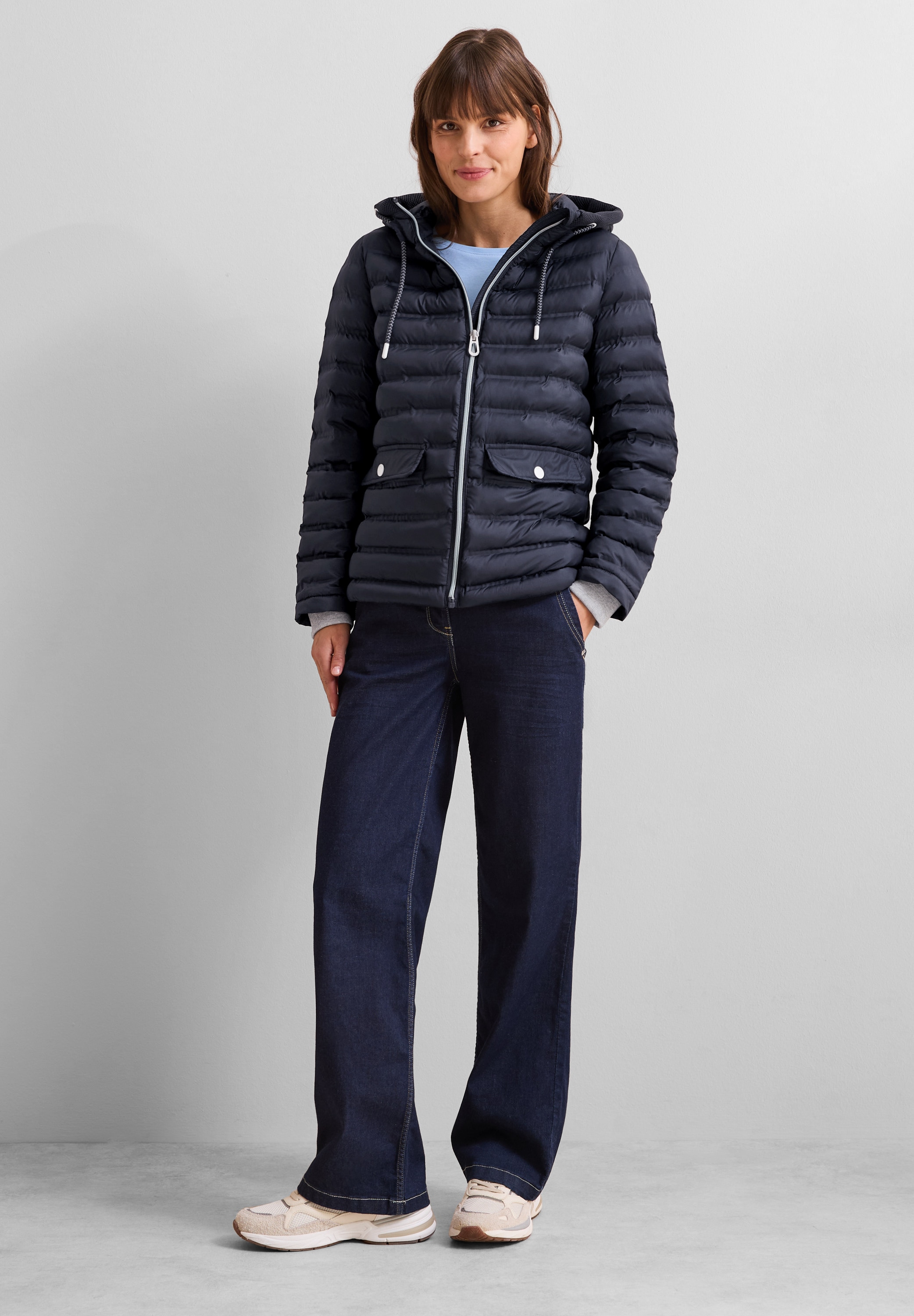 Cecil Steppjacke, mit Kapuze, mit Kapuze mit Tunnelzugband