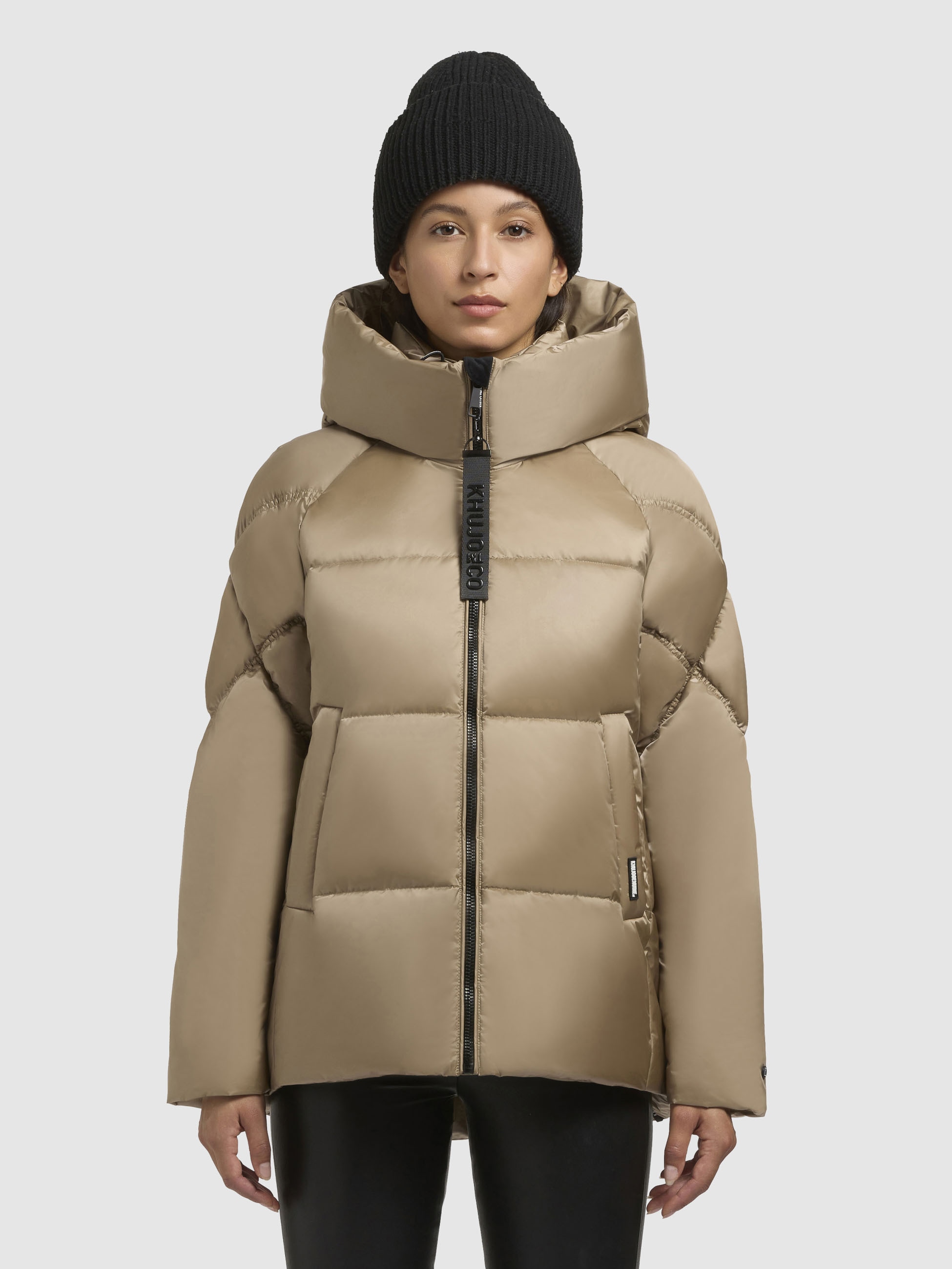 khujo Steppjacke »ISETT«, mit Kapuze