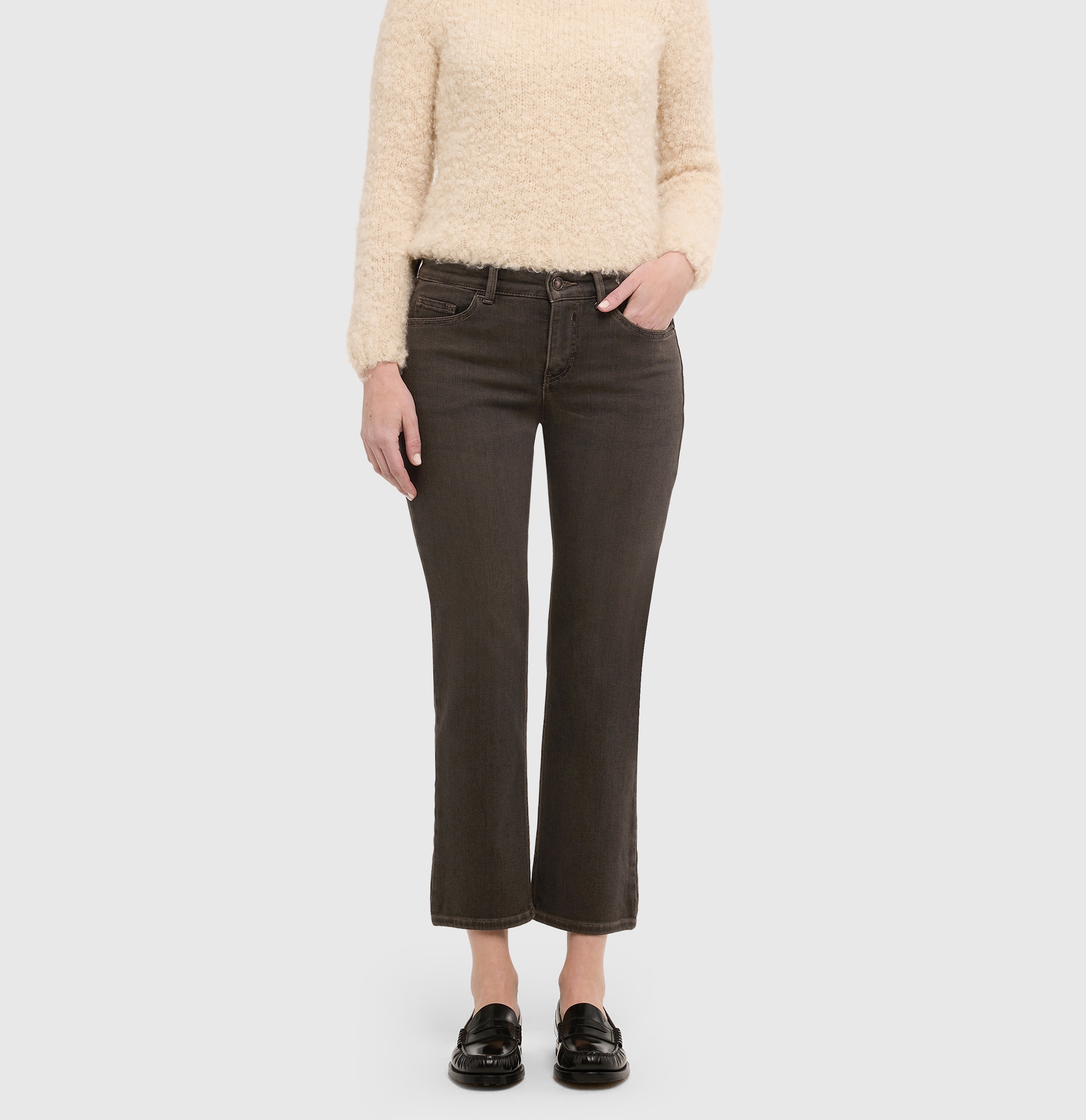 MAC Slim-fit-Jeans "CARRIE straight" Atmungsaktiver Ganzjahres-Denim