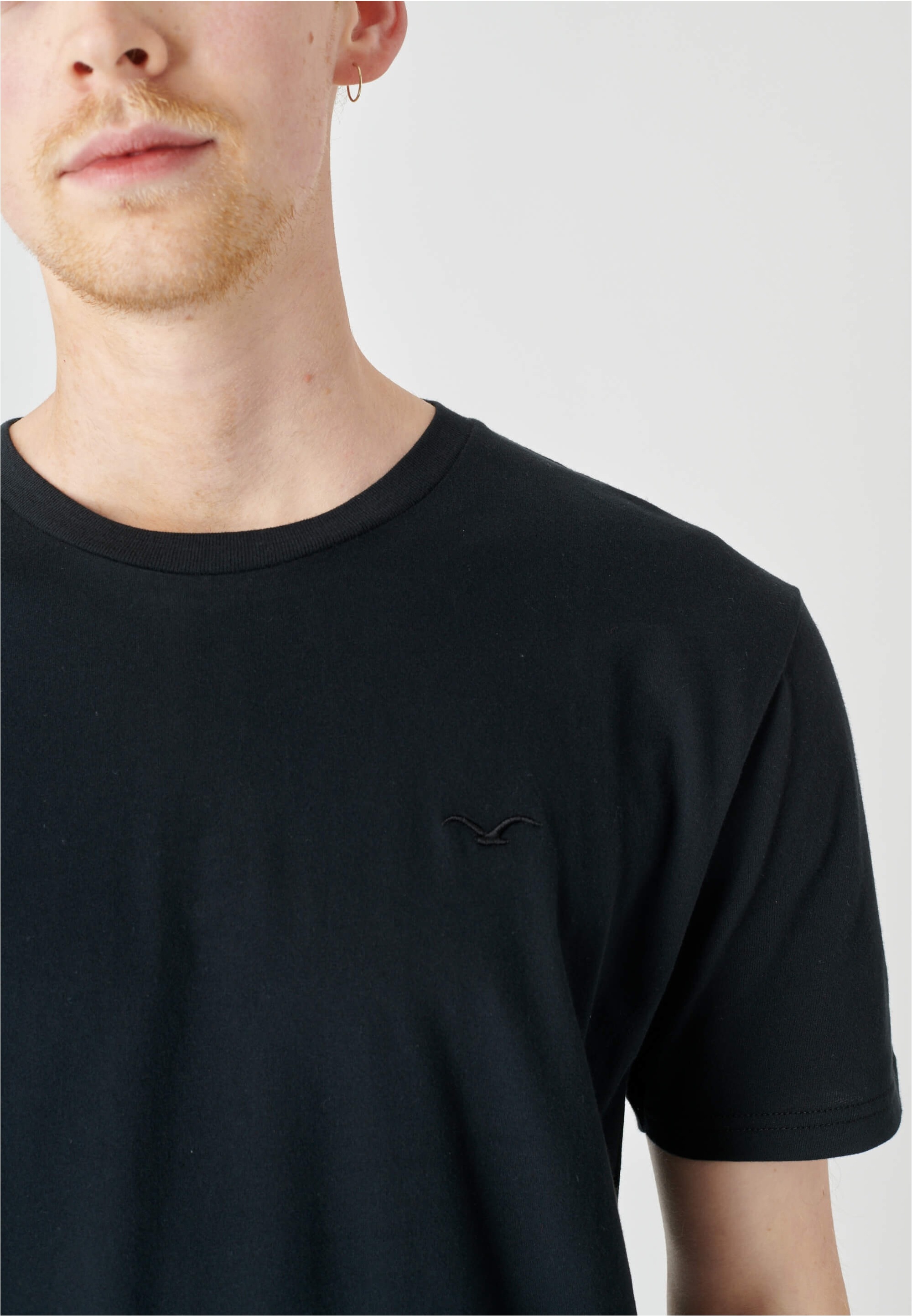 Cleptomanicx T-Shirt »Ligull Regular«, (1 tlg.), mit kleiner Logo-Stickerei