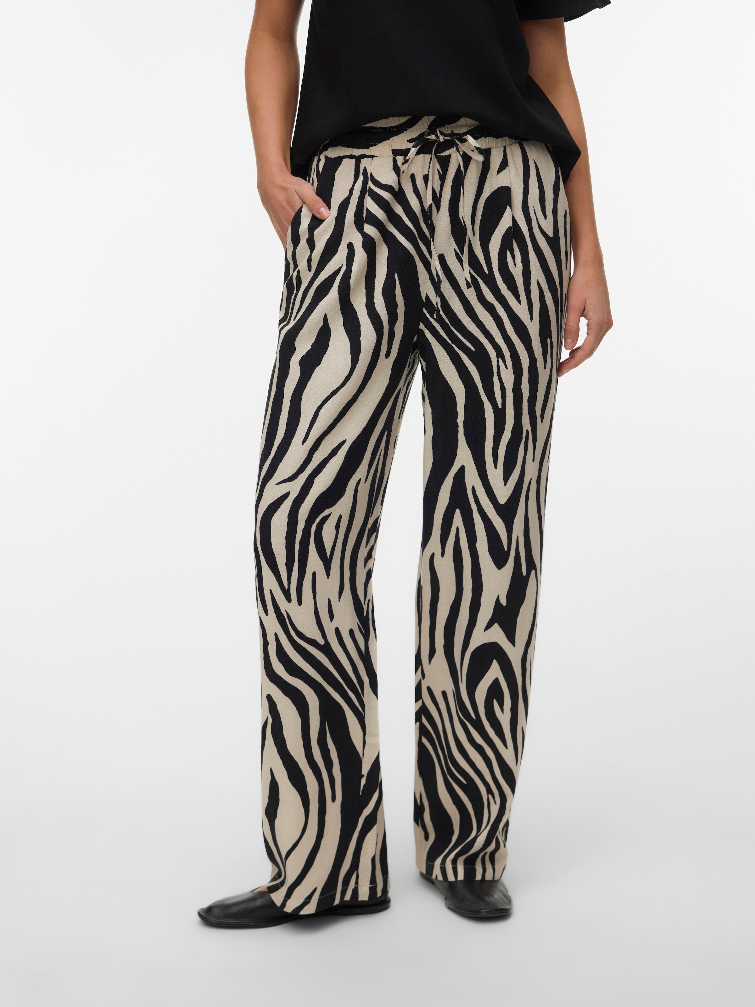 Vero Moda Schlupfhose "VMJESMILO HW WIDE PANTS WVN NOOS" mit Seitentaschen günstig online kaufen