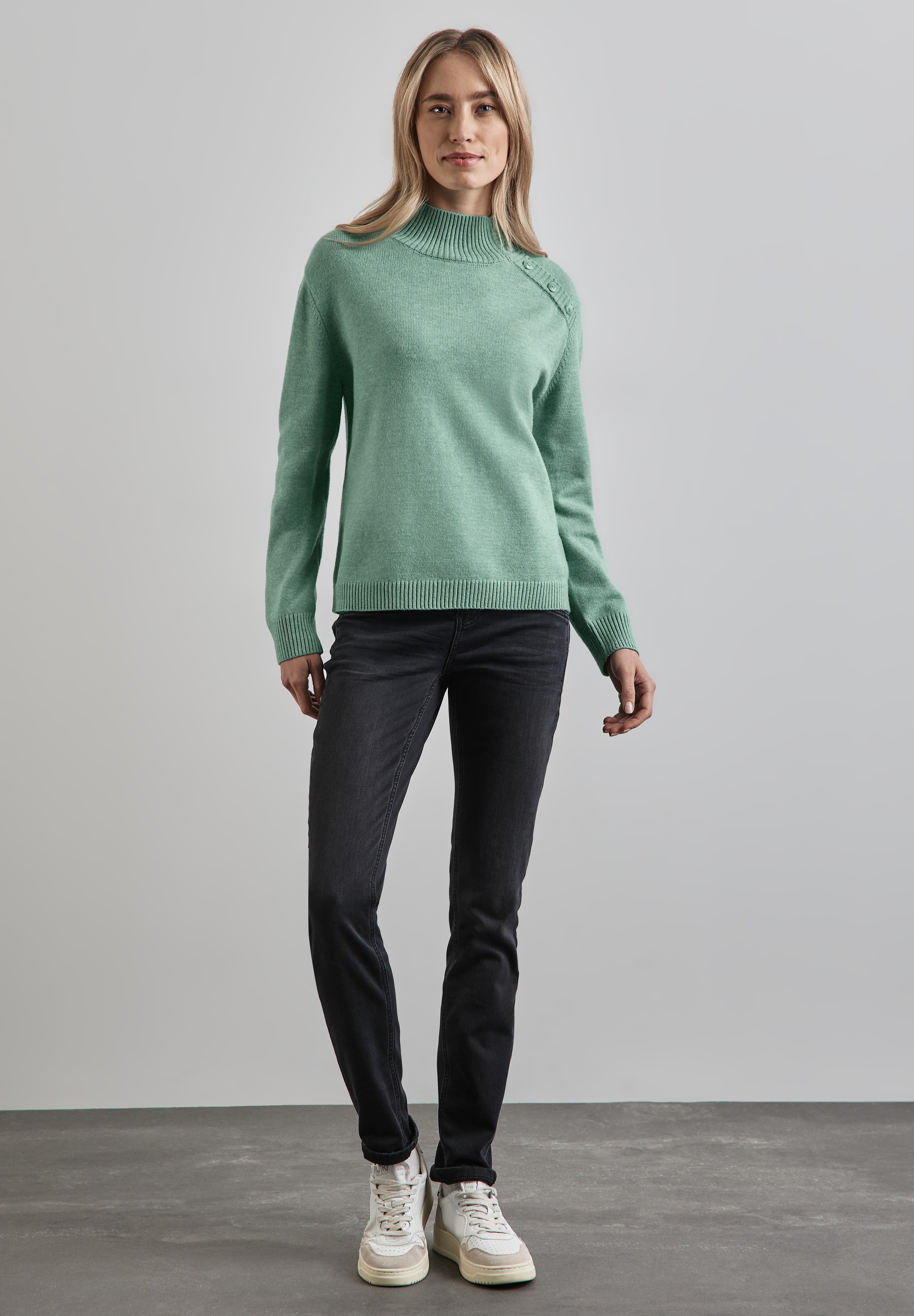 Thumbnail - STREET ONE Strickpullover, mit Knopf Details