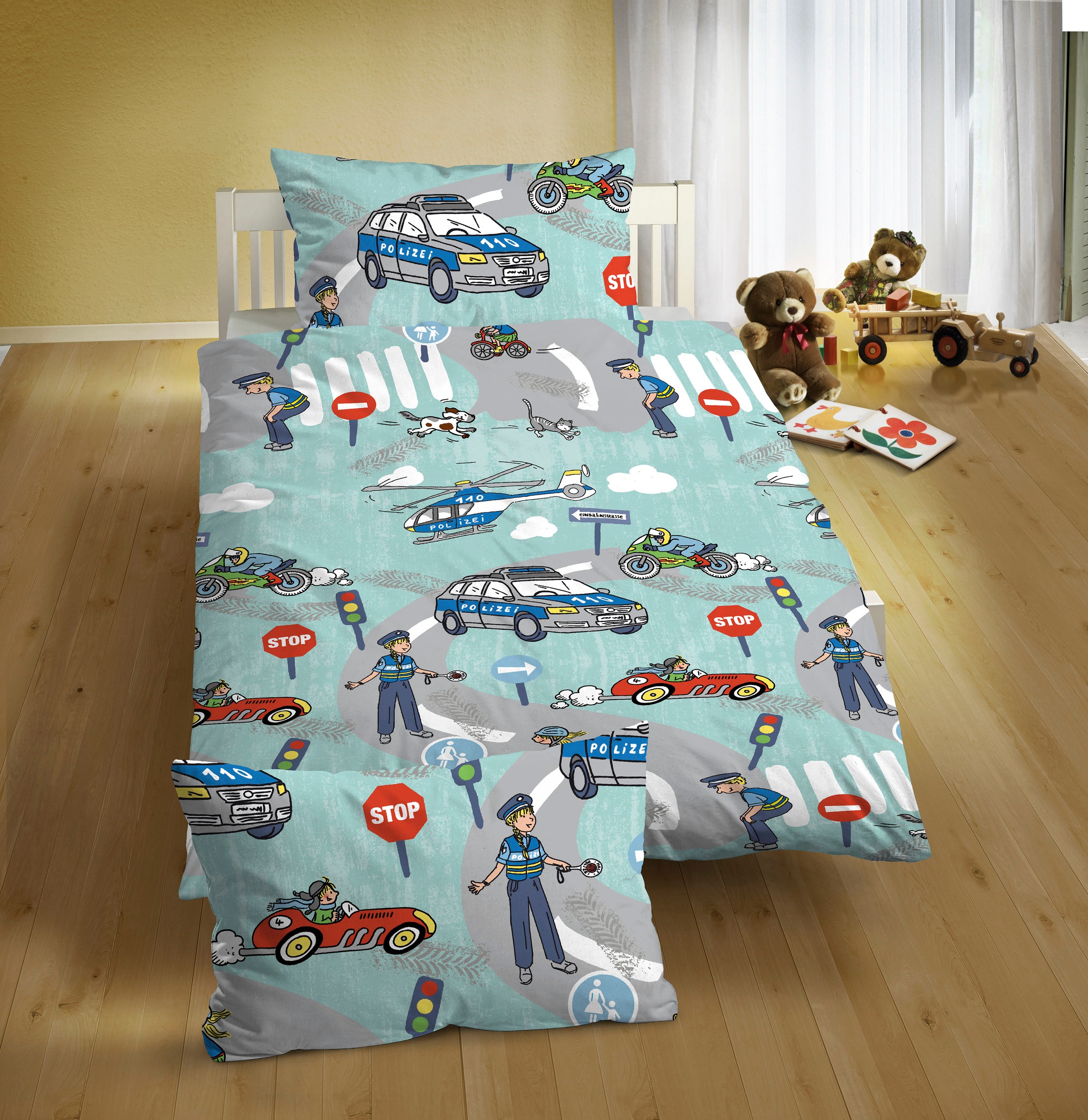 Biberna Kinderbettwäsche »Ela in Gr. 100x135 oder 135x200 cm, für Kinder, Kinderbettwäsche«, Feinbiber kuschelig warm im Winter, Kinderbettwäsche Polizei, Kinder