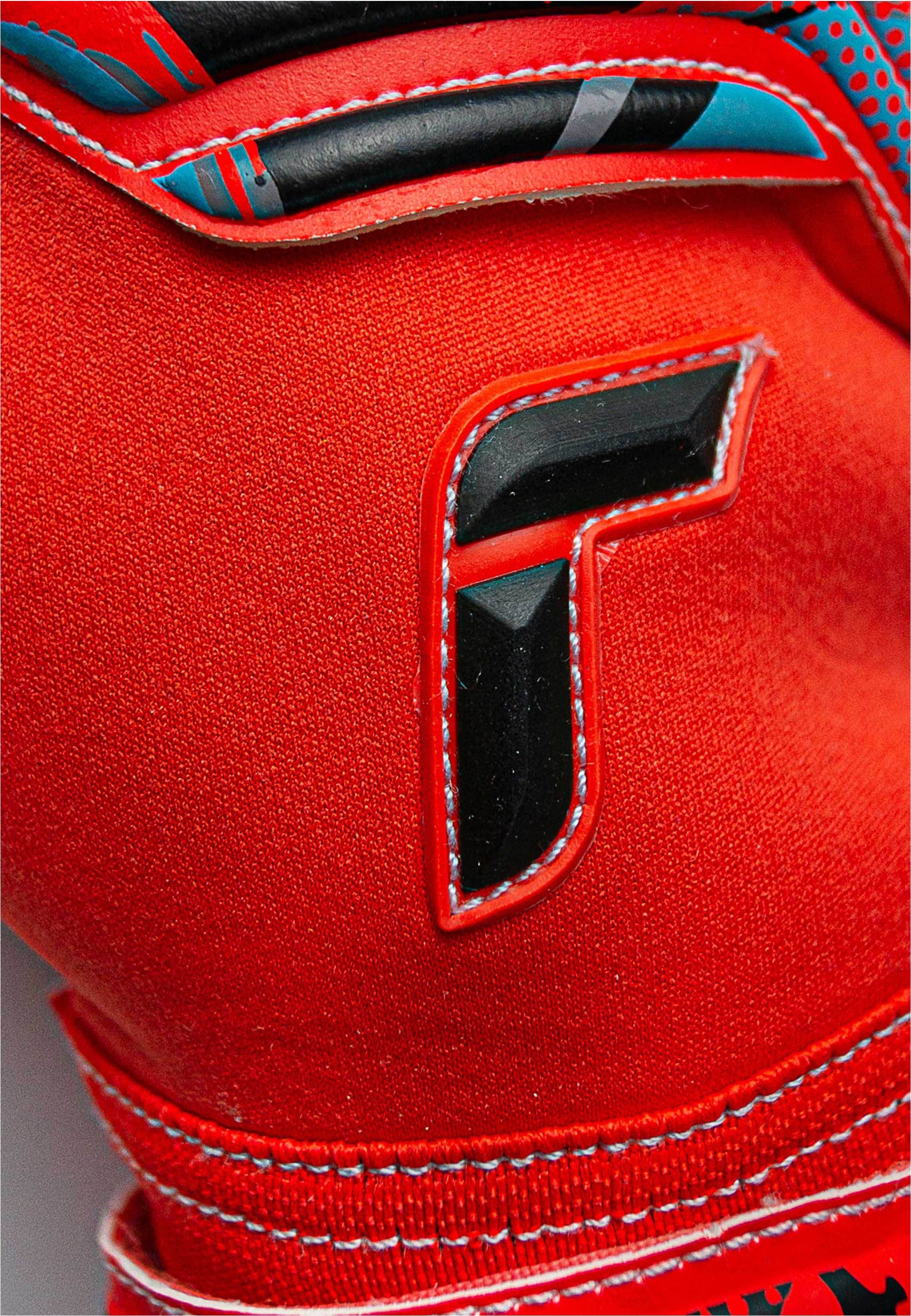 Reusch Torwarthandschuhe »Attrakt Gold X«, mit hervorragendem Grip