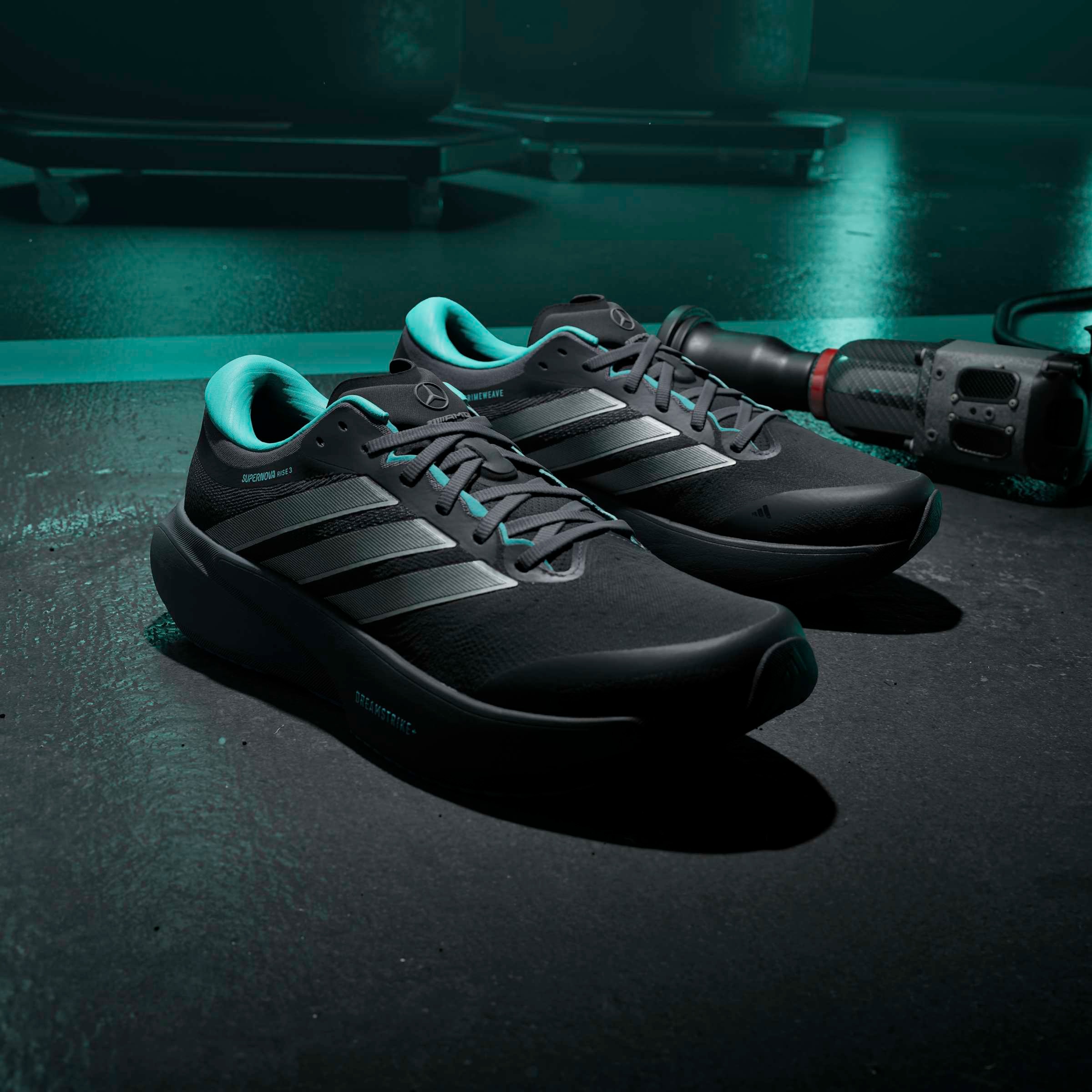 adidas Performance Laufschuh »SUPERNOVA RISE 3 MERCEDES AMG PETRONAS F1 TEAM«  Mercedes AMG Motorsport