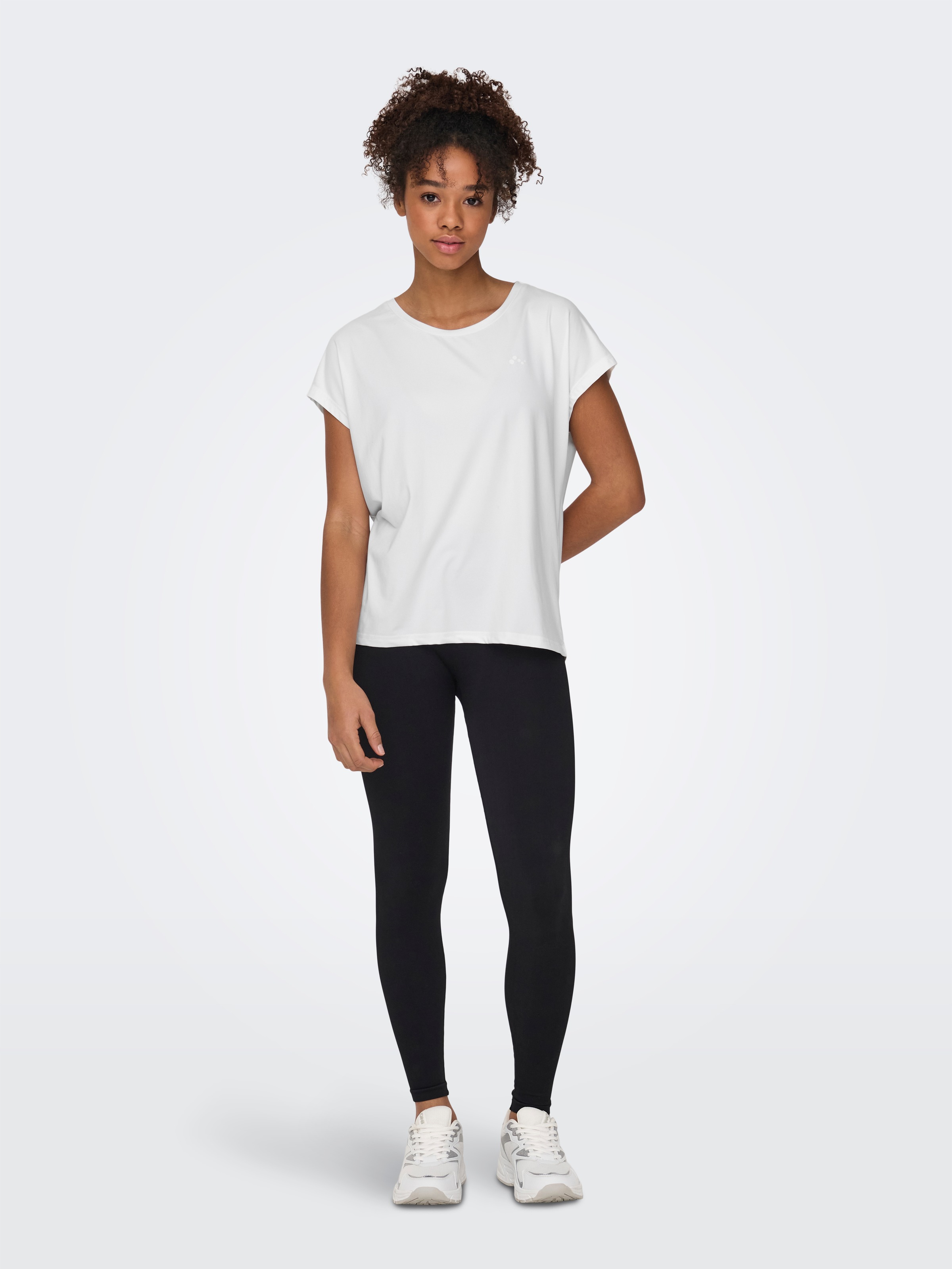 ONLY Play Trainingsshirt »ONPAUBREE SS LOOSE TRAIN TEE - NOOS«