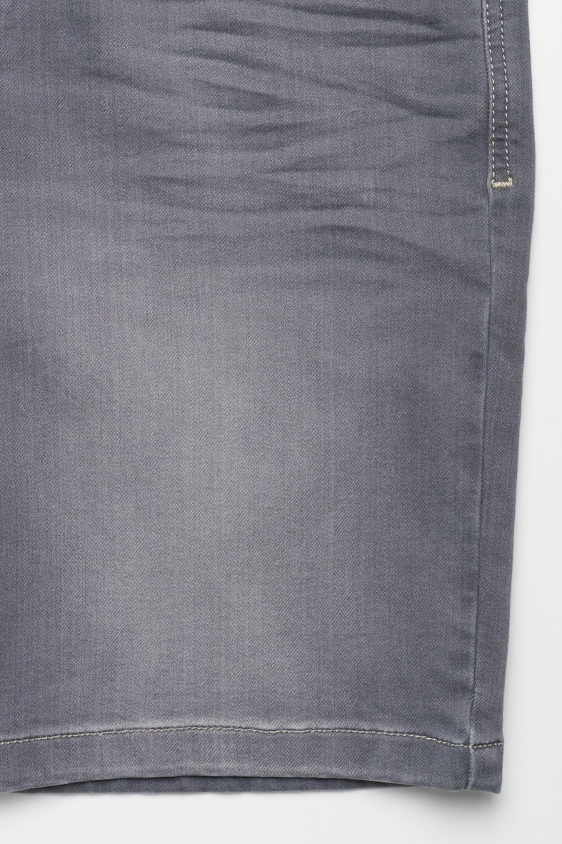 bugatti Bermudas, im Used-Wash-Design
