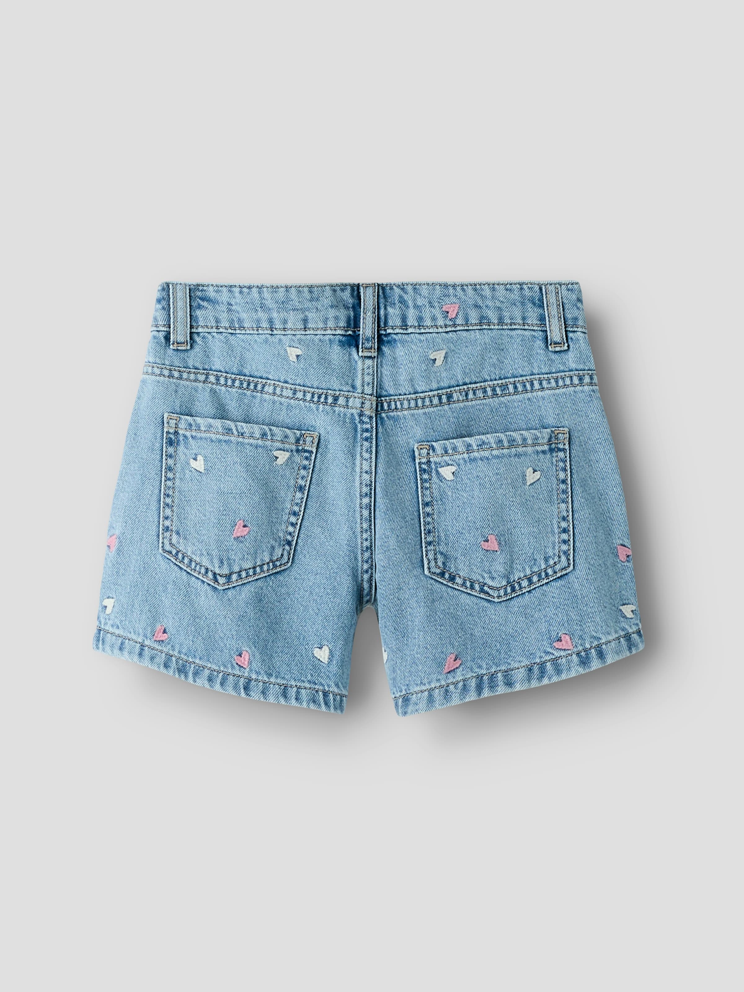 Name It Jeansshorts »NKFBELLA REG DNM SHORTS 3674-BE NOOS« Baumwolle, verstellbarer Bund, bestickte Details