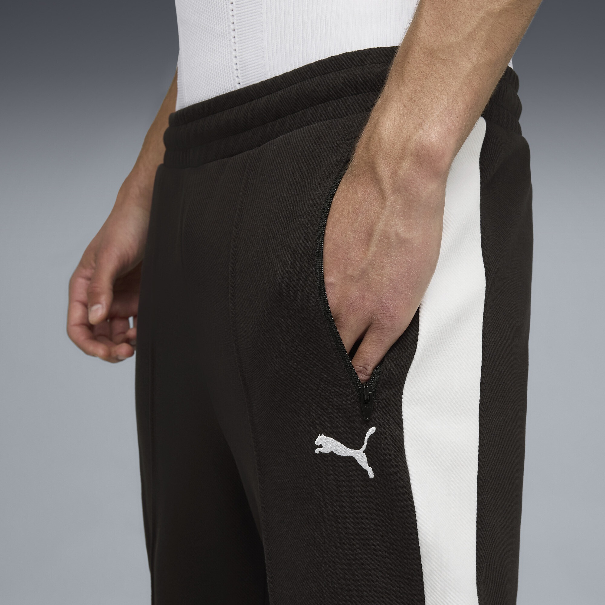 Thumbnail - PUMA Sporthose "T7 Relaxed Jacquard Trainingshose Erwachsene"