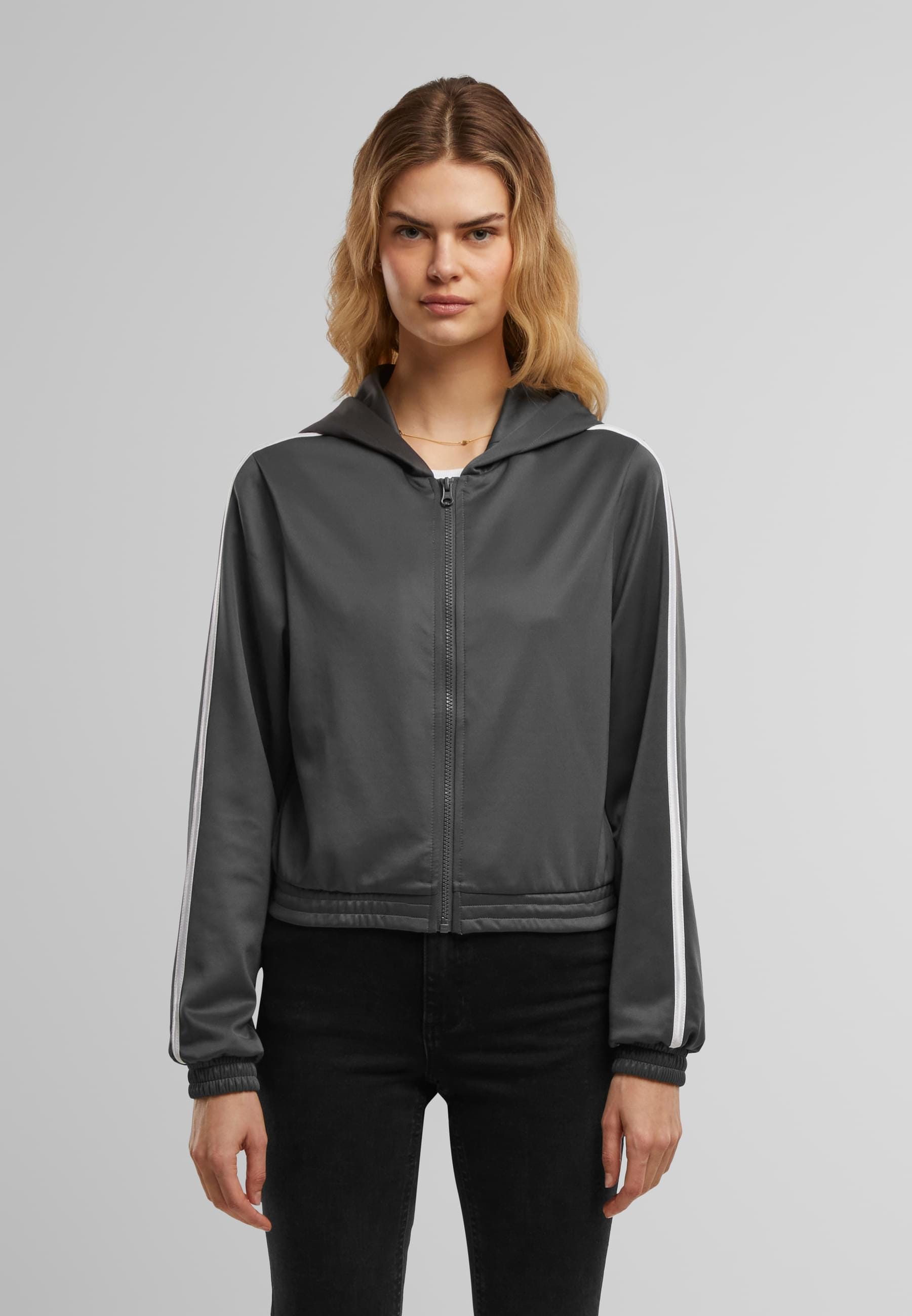 URBAN CLASSICS Trainingsjacke »Urban Classics Ladies Cropped Track Jacket«, (1 St.), mit Kapuze