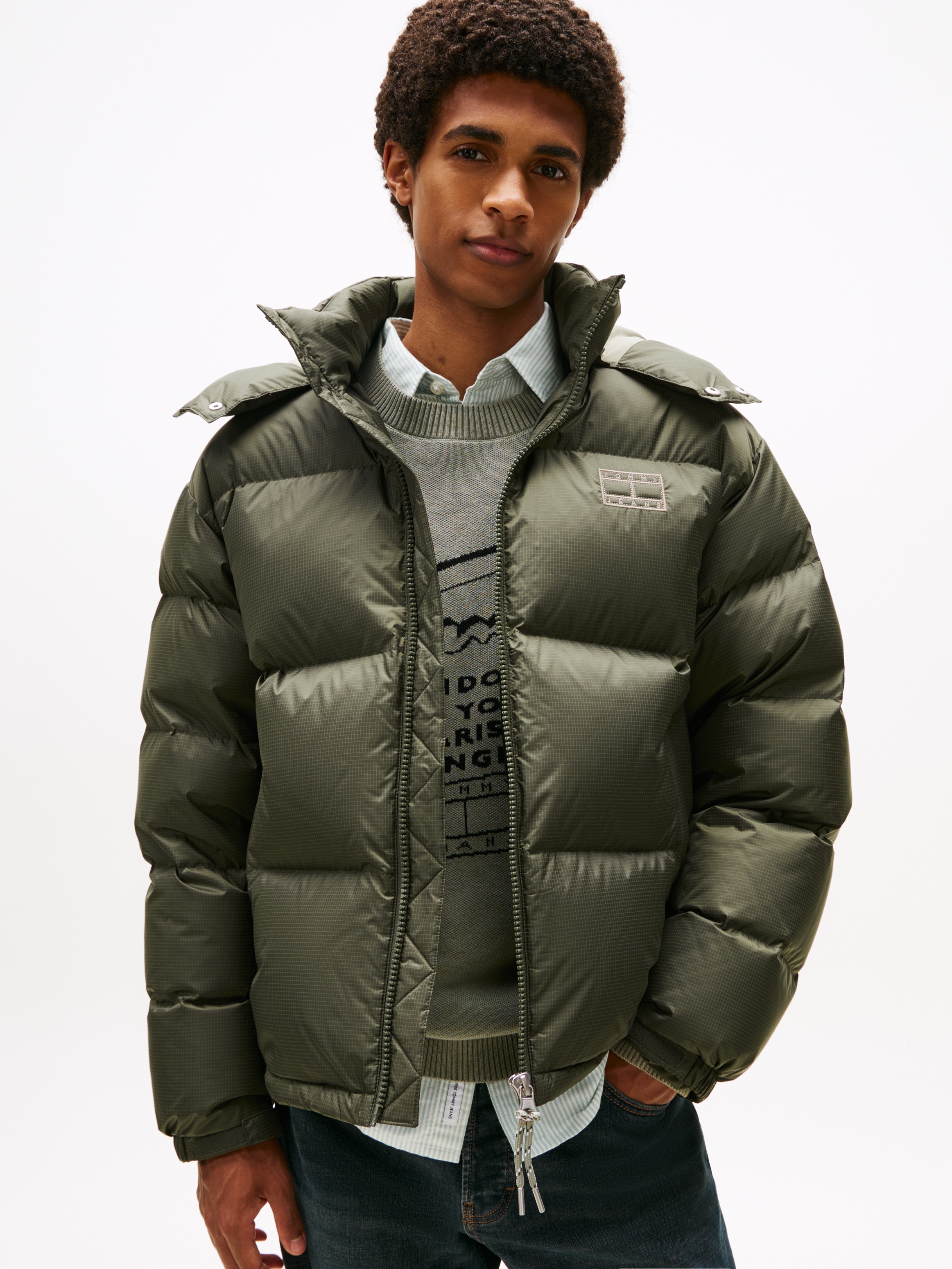 Tommy Jeans Steppjacke "ALASKA DOWN PUFFER" mit Kapuze Übergangsjacke Regul günstig online kaufen